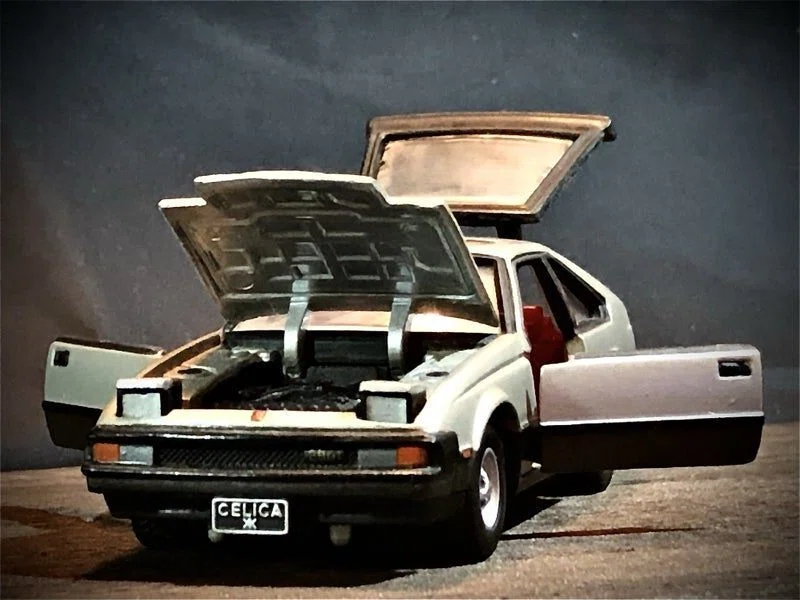 Tomy 'Tomica Limited S Series' 1/43 1981 Toyota Celica XX 2800GT