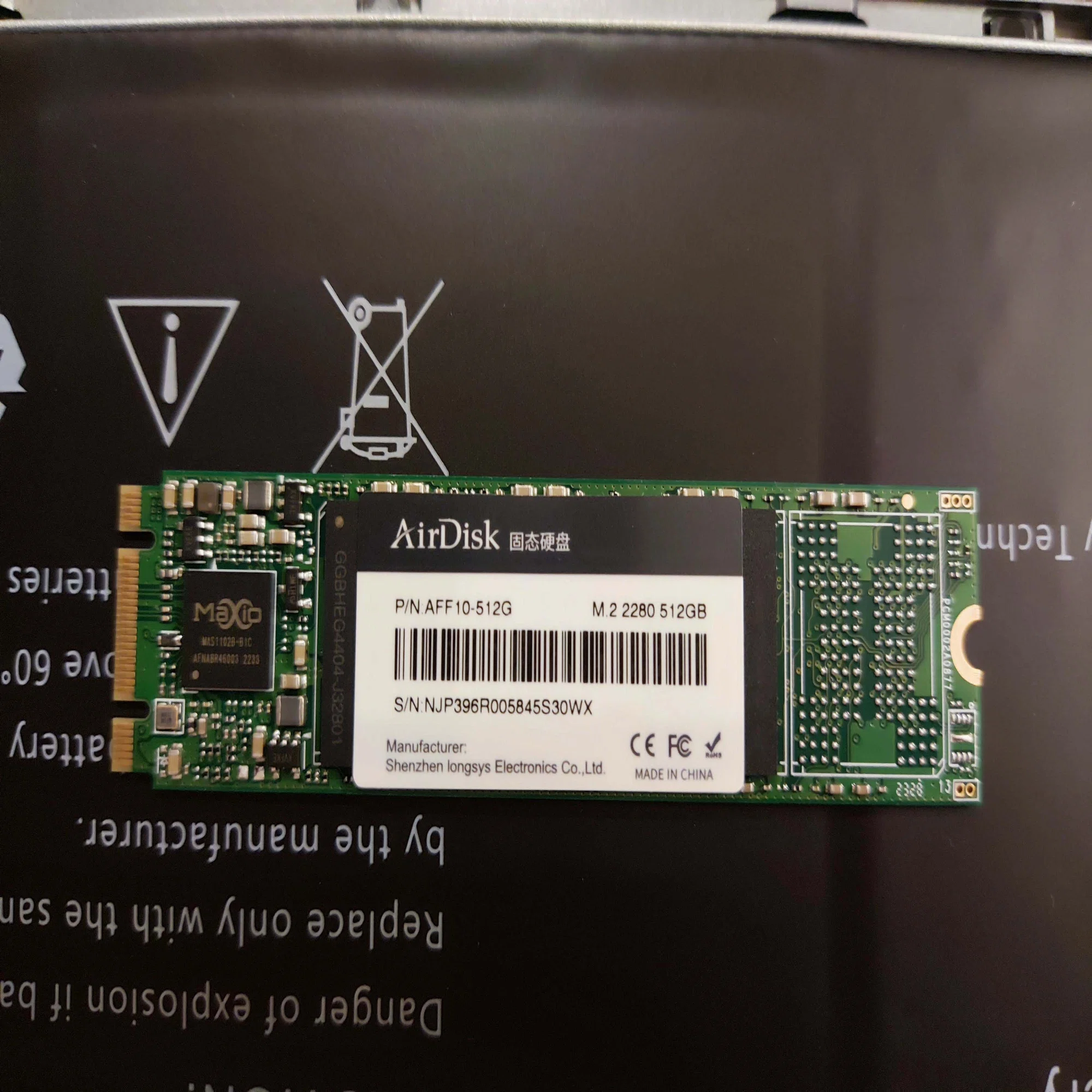 GemiBook Plus 15.6インチのSSDをNVMeに交換してみる｜めるるーさ