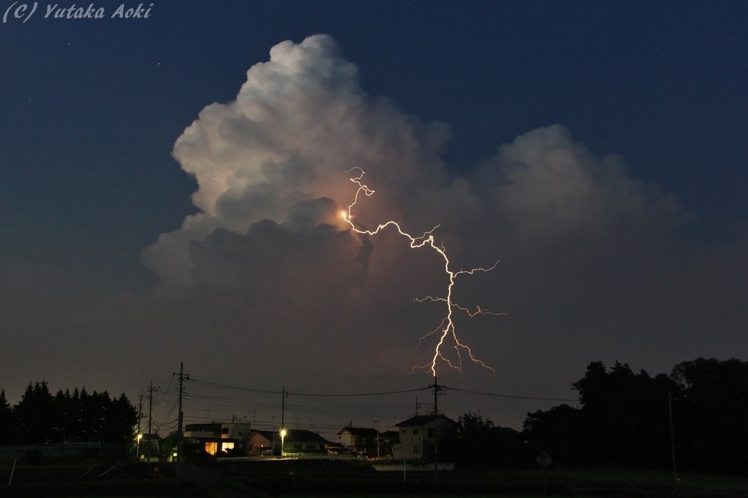＋の落雷 －の落雷｜青木豊｜写真家・ストームチェイサー