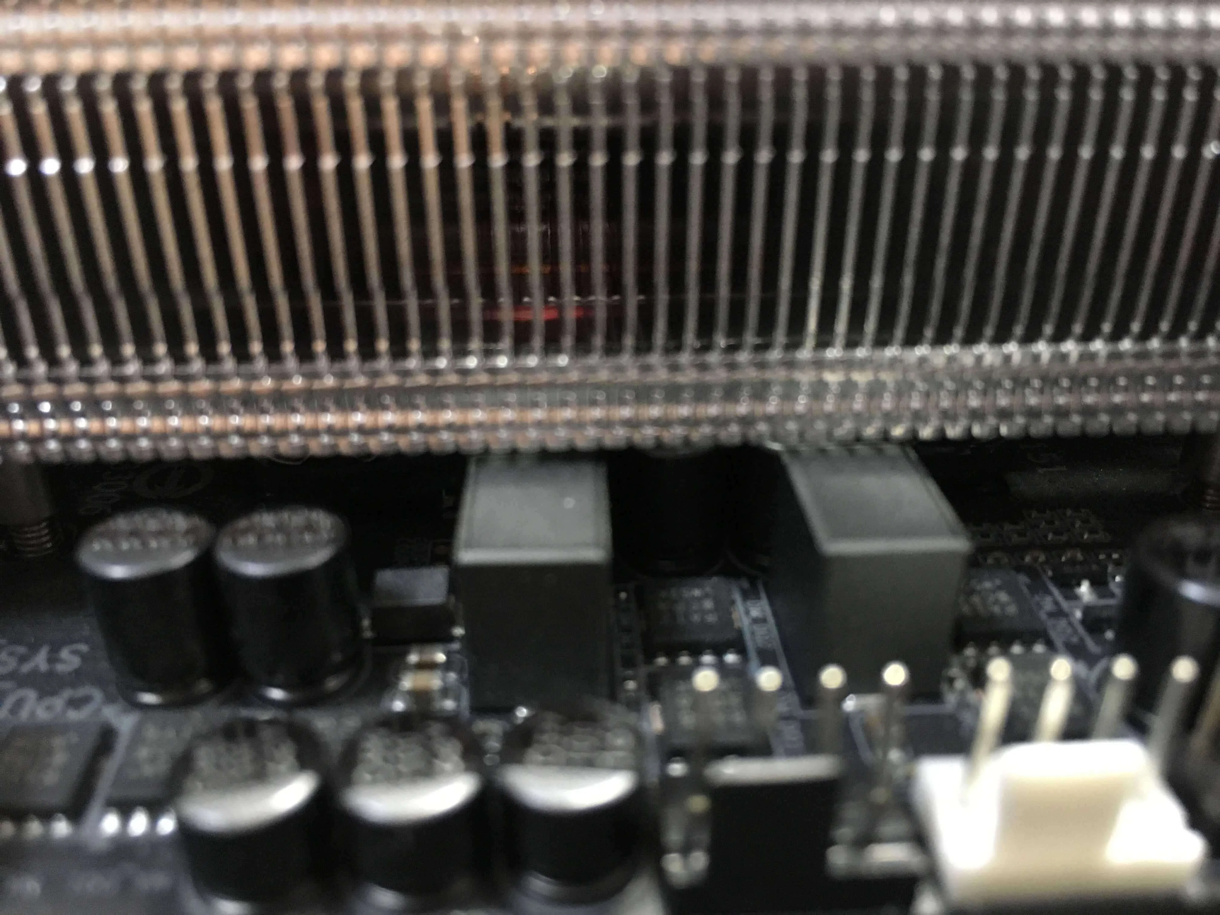 スリムケースNODE 202でミドルレンジPCを組んでみた｜おおいし (bicstone)