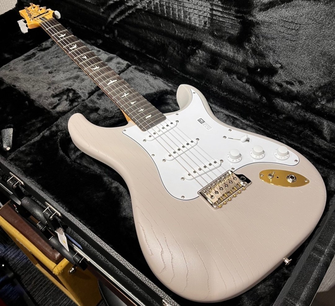 PRS “DEAD SPEC” Silver Sky｜ギターショップ店主の部屋