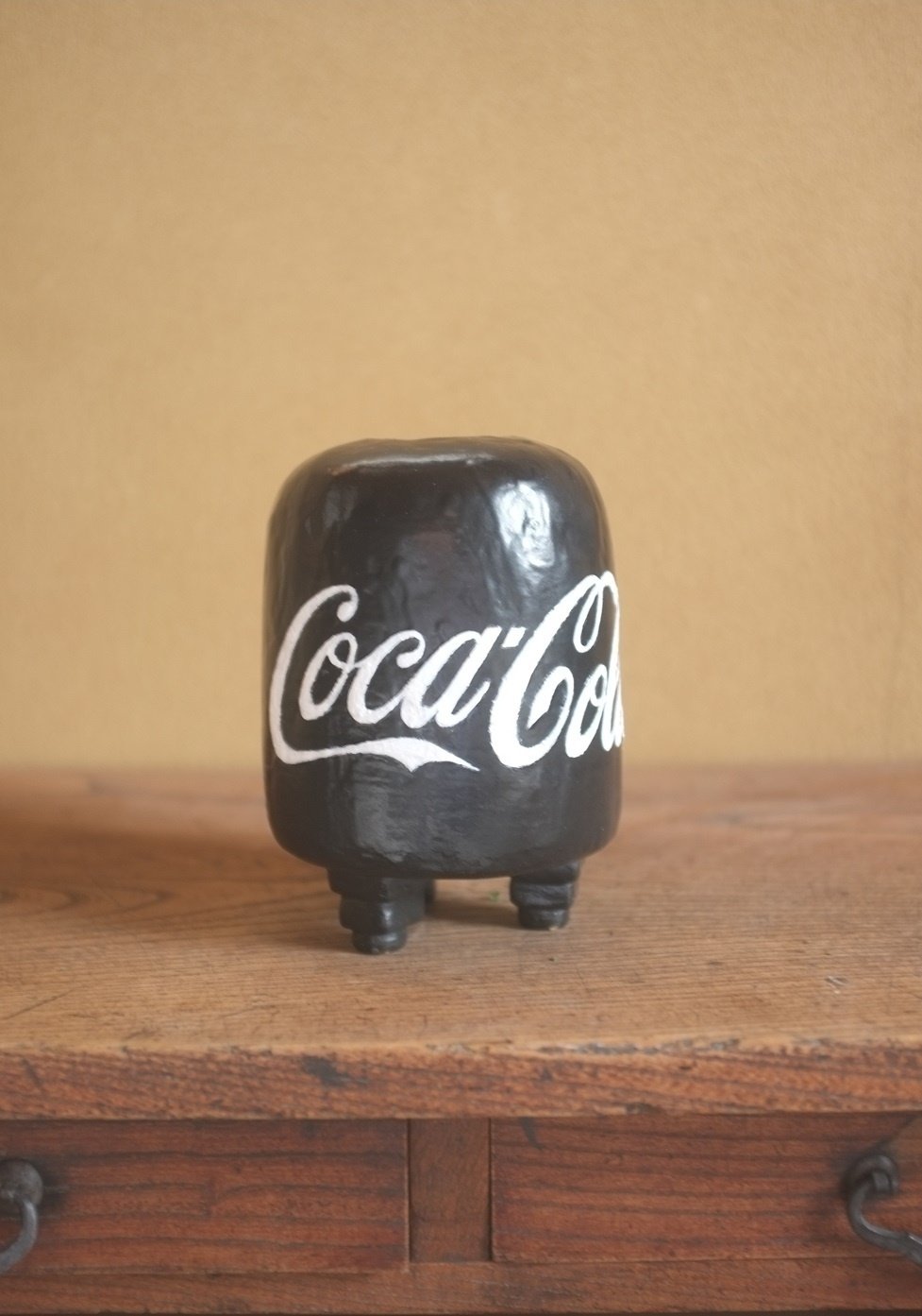 Ai WeiweiのCocaCola Vaseのこれが欲しくてさ。でも何千万円？いや