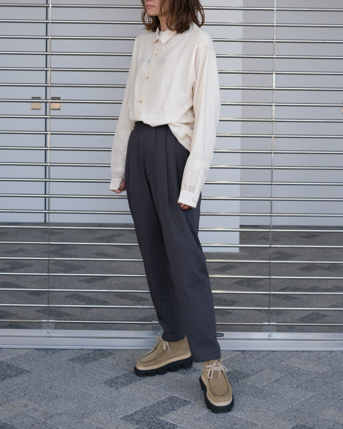 ブラックブリック　RelaxTaperedPants レディースM チャコール これがNew登山スタイル。Relax Tapered PantsとHybrid Merino