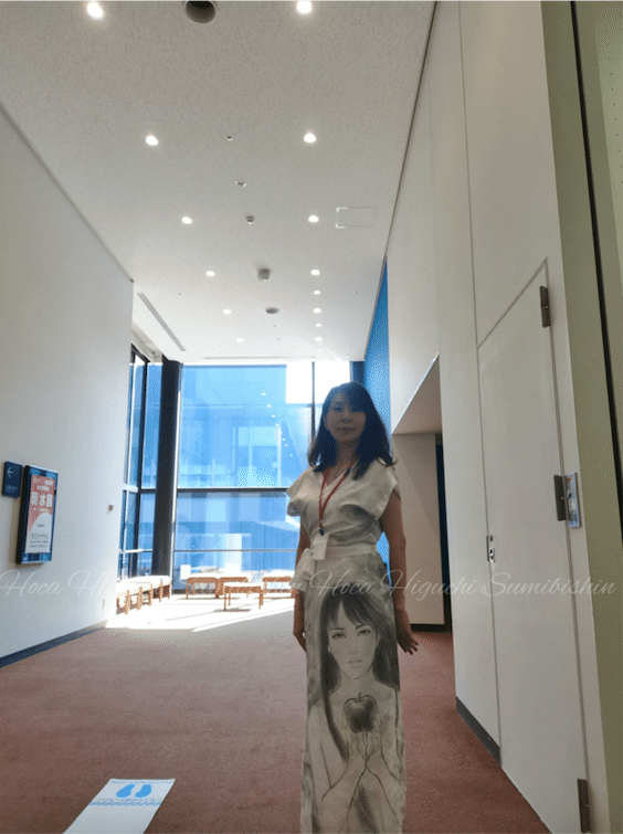 プロフィールと受賞歴～墨美神®︎ 樋口鳳香】｜歌川派墨絵師 すみ