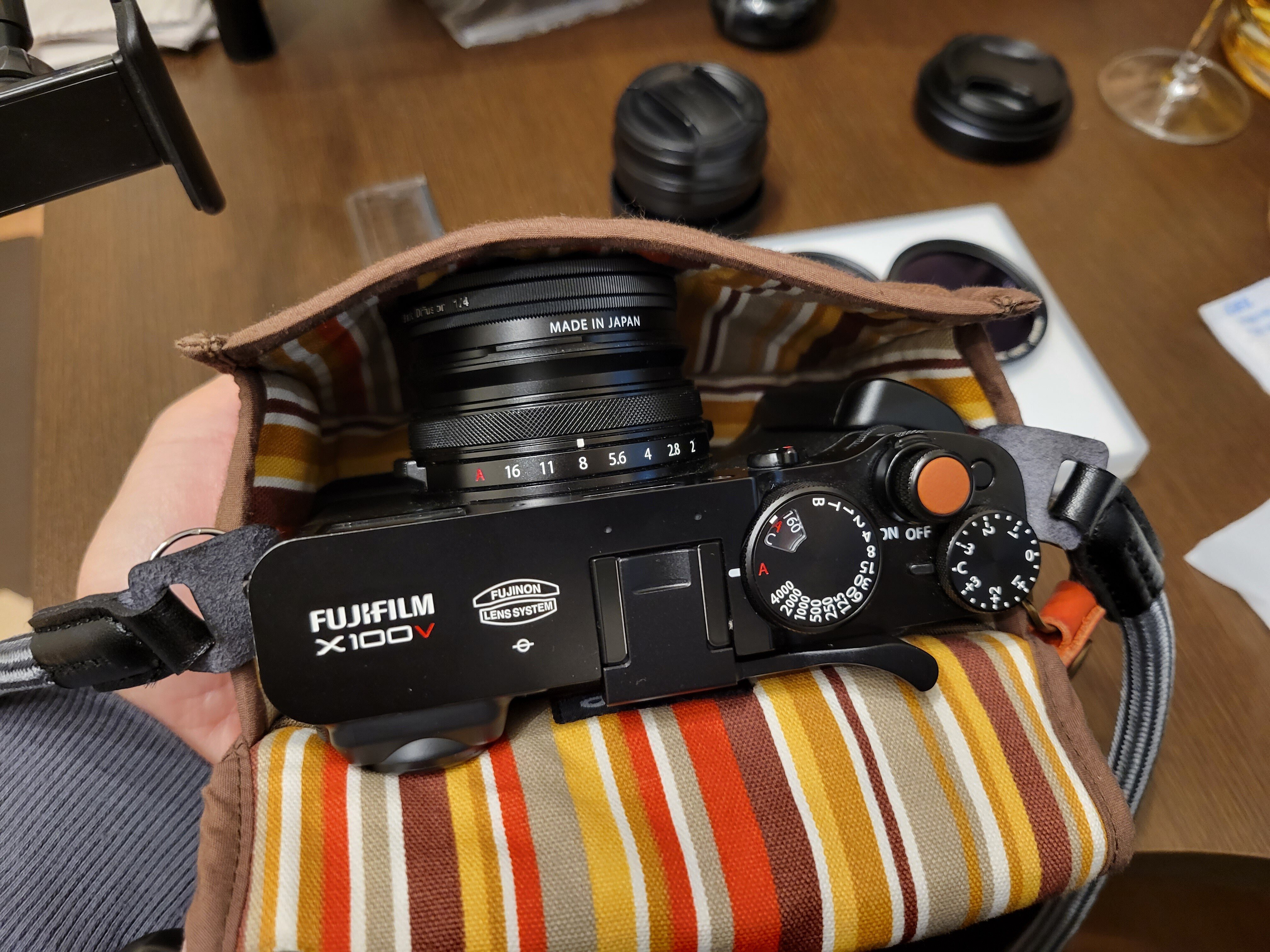 X100Ⅵを純正キャップで使いたい|月曜休み。🎨📚🖊 X100Ⅵを純正キャップで使いたい|月曜休み。🎨📚🖊