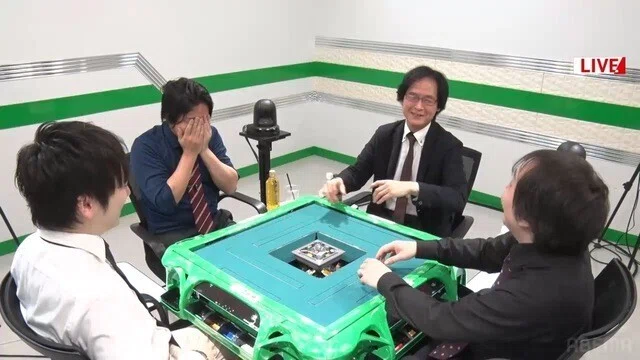 プロ雀士超技巧伝・堀慎吾⑤「堀はリーチ宣言牌のスジか、あとスジか