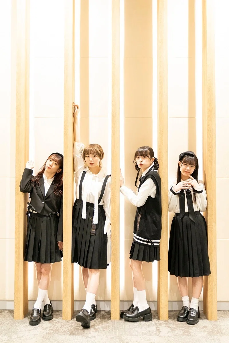 10人体制初のアルバムをリリースしたアイドルグループ・私立恵比寿中学