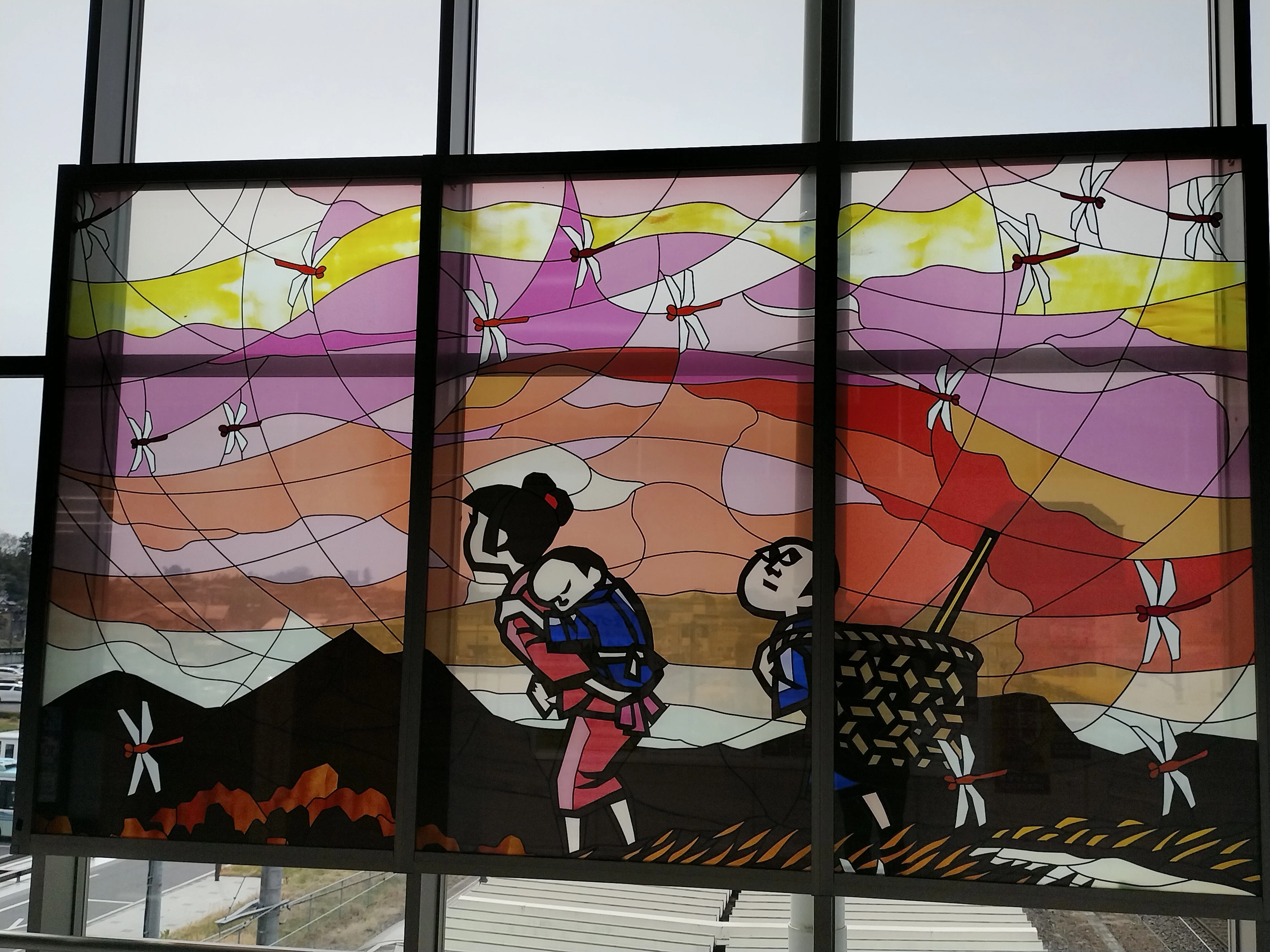 JR常磐線石岡駅の春夏秋冬を描いたステンドグラス｜kuma22writer