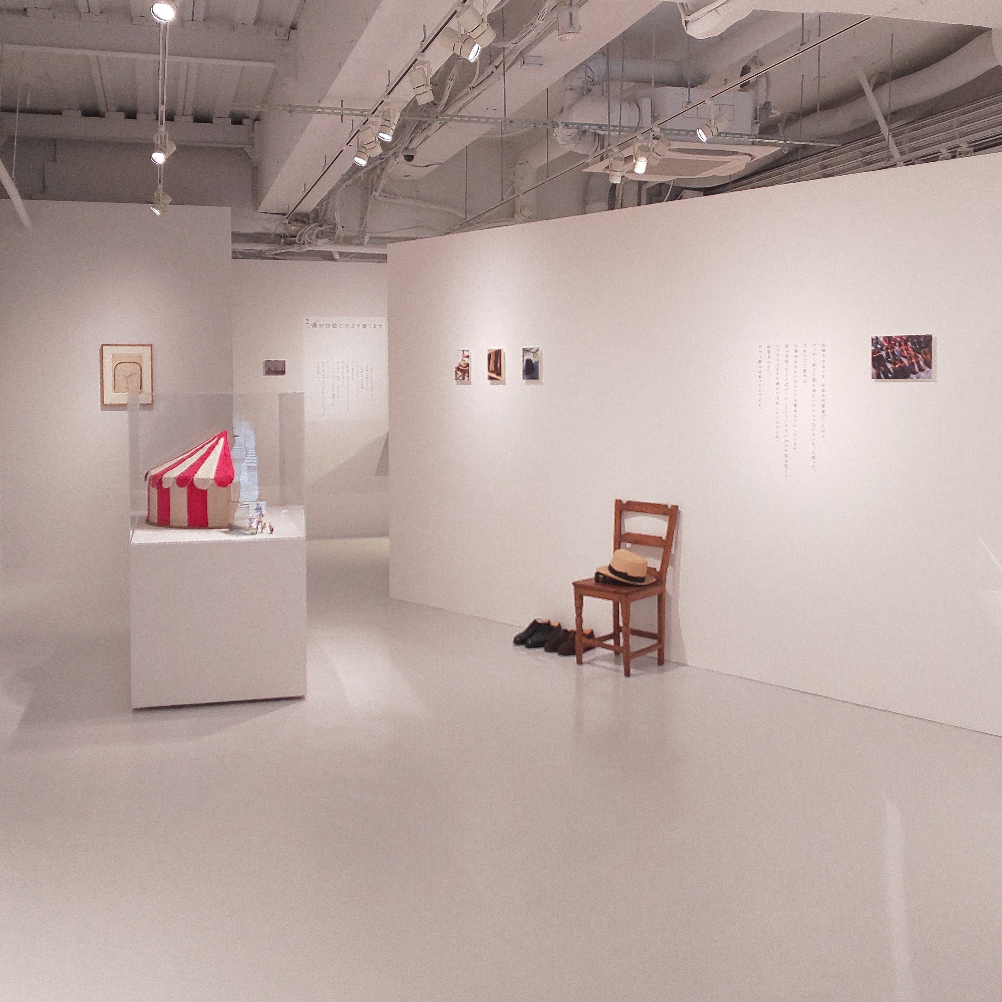 白の中のカラフル 黒田泰蔵の暮らし｜archiroid|アーキロイド