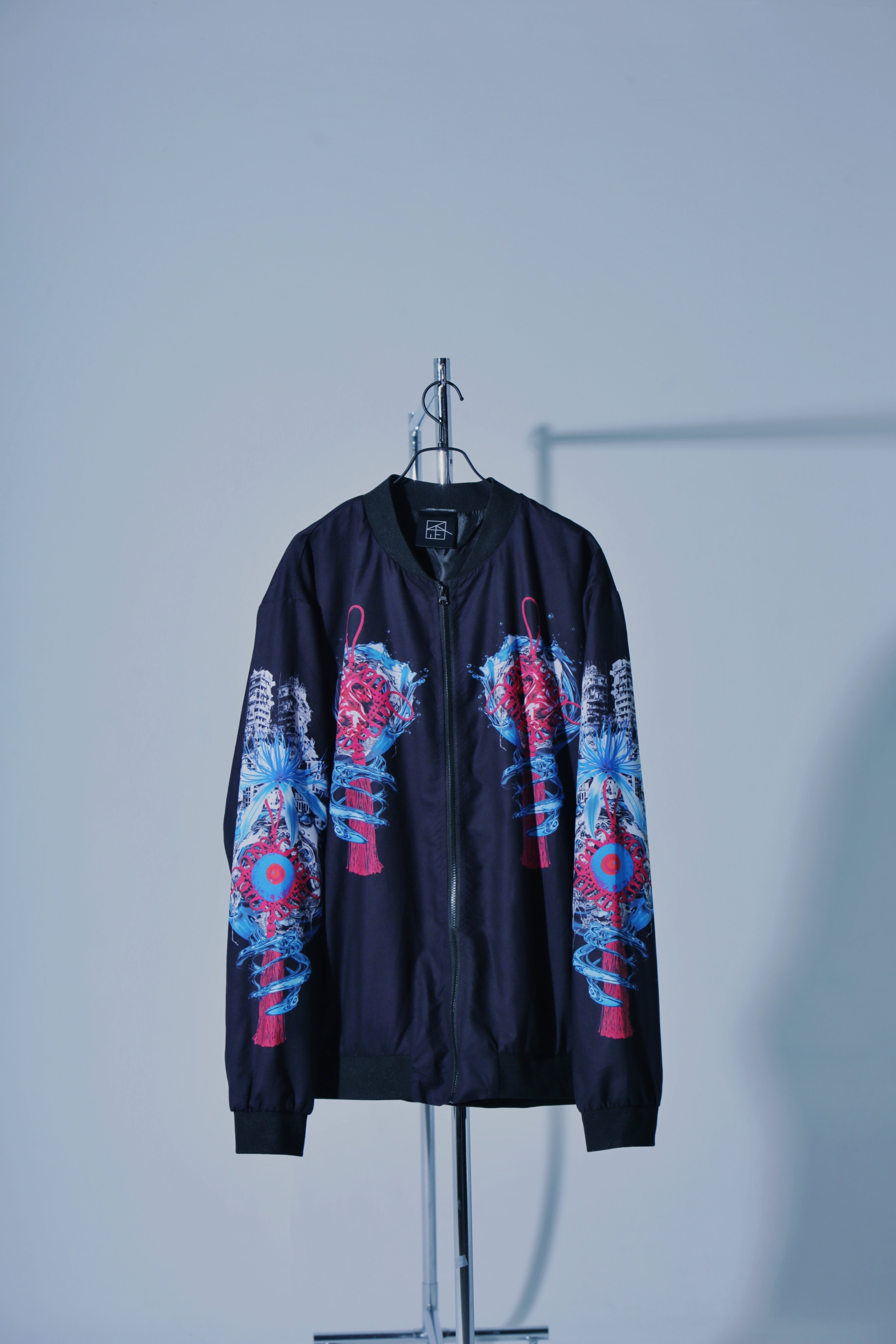 歪hizumiブルゾン 中古・古着通販】歪 hizumi (ヒズミ) 自身の核を探す者のブルゾン