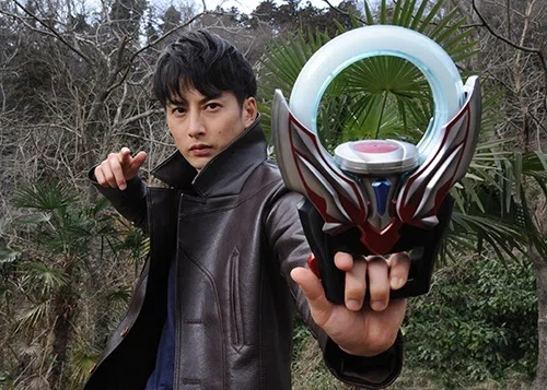 ウルトラマン・仮面ライダーのどちらが好きですか、という問いへの答え 