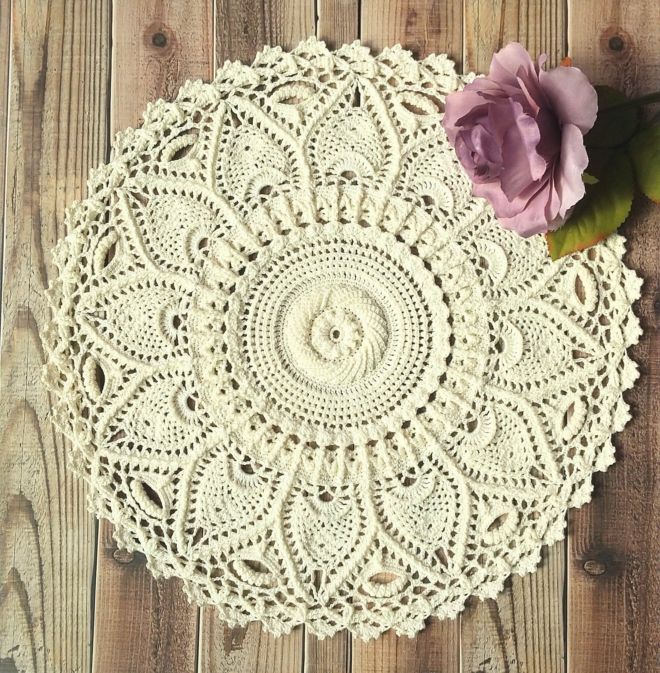 まあちゃんさま専用　ドイリー　レース編み How to weave a flower doily - YouTube