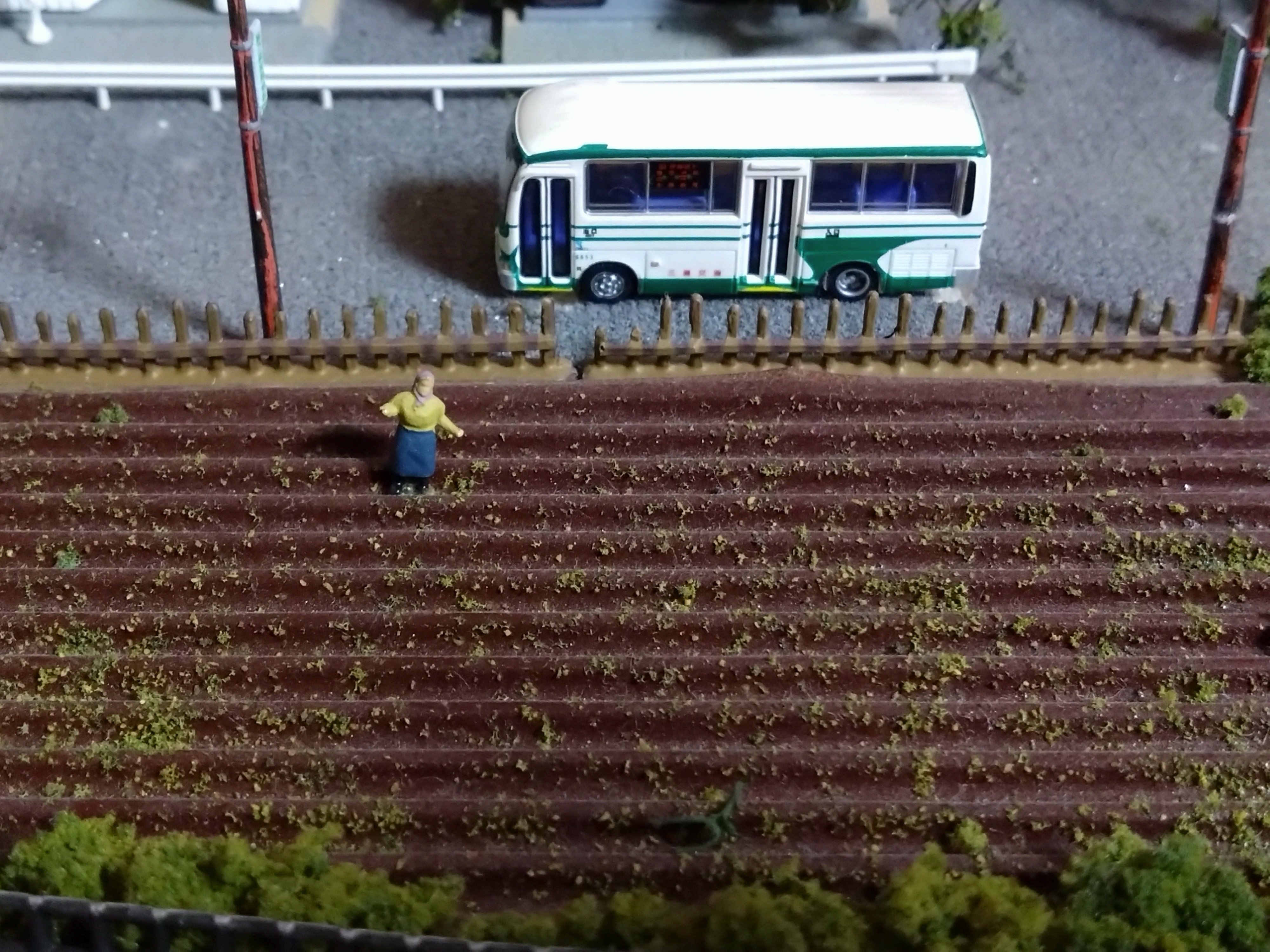 昭和のレトロな街並みをNゲージで再現 「はじめてつくる本格鉄道