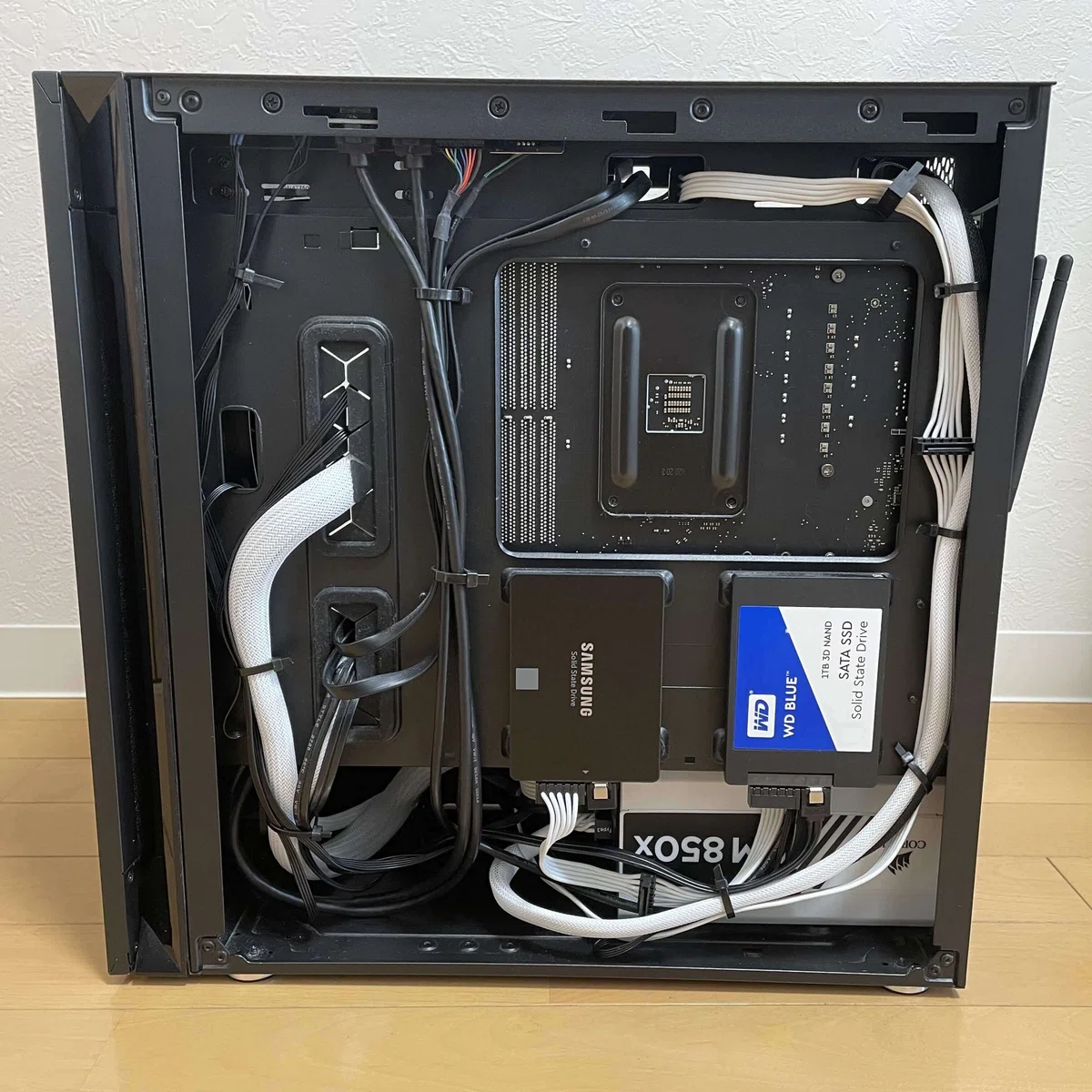 静音ケース Silencio S600 を使ってゲーミングPCを自作してみた 