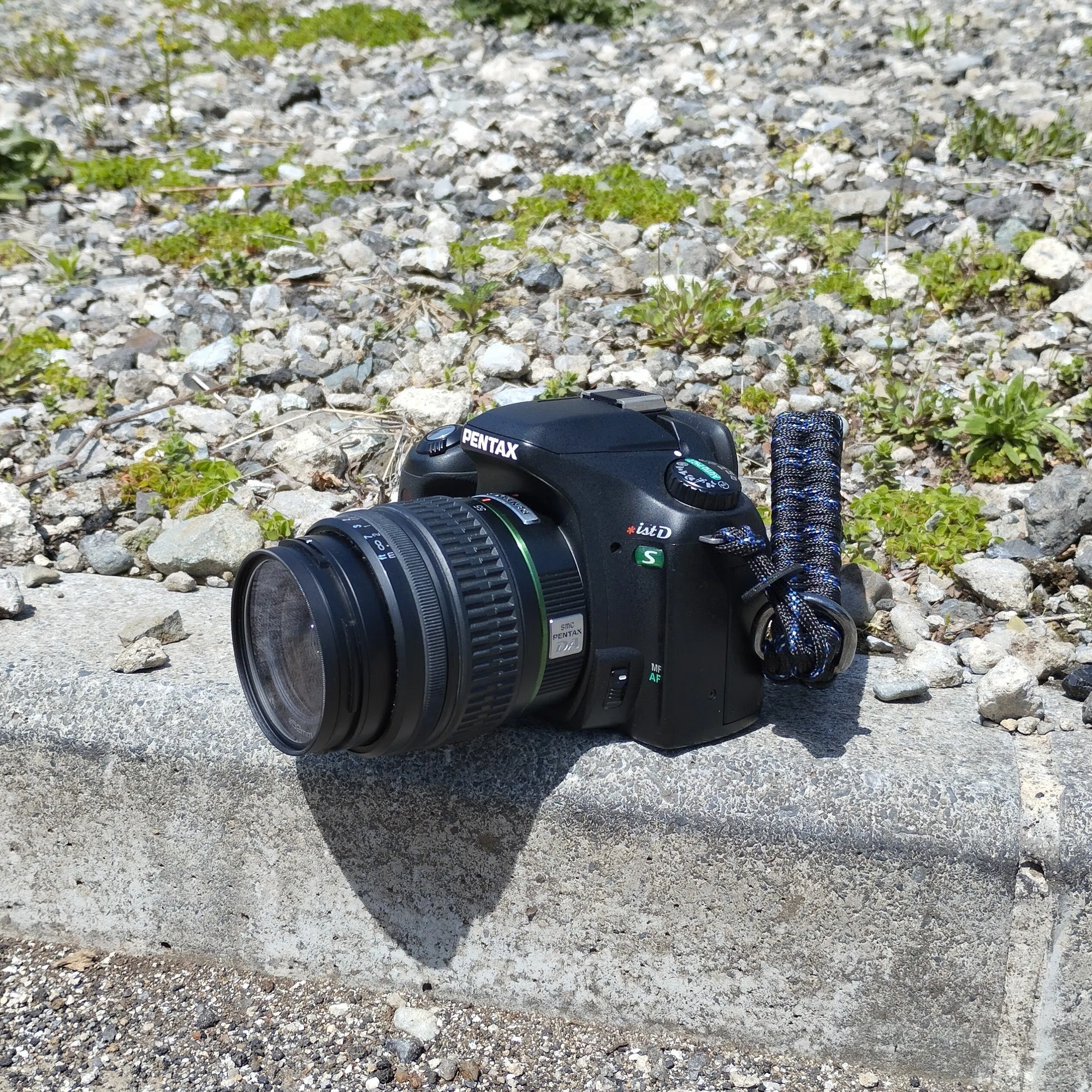 PENTAX *ist DS ～20年前のデジタル一眼ってどうだったの?～｜たくえぬ