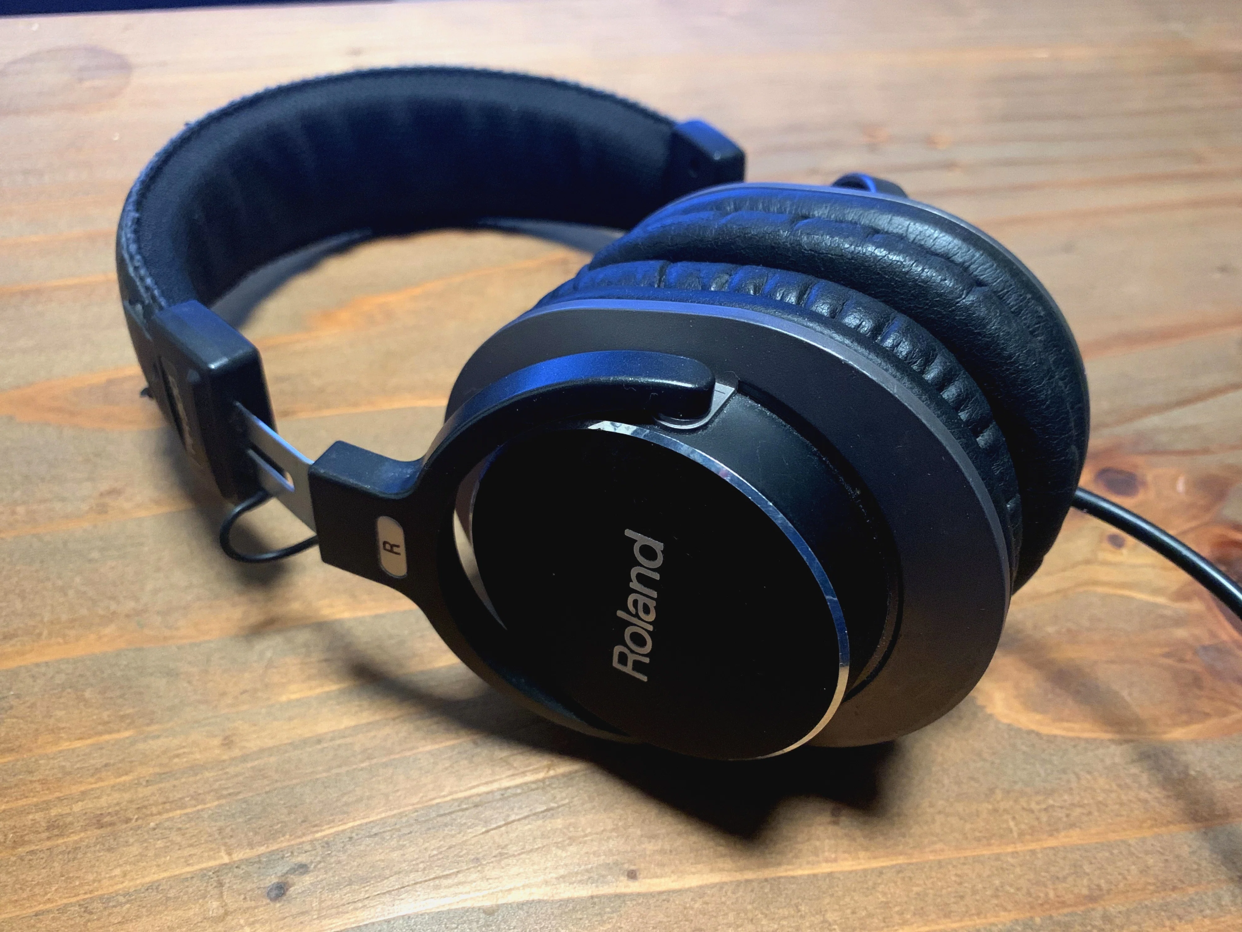 SENNHEISER HD700 ヘッドホン オープンエアー 音出し確認済み Amazon.co.jp: ゼンハイザー ヘッドホン オープン型 HD 700【国内正規