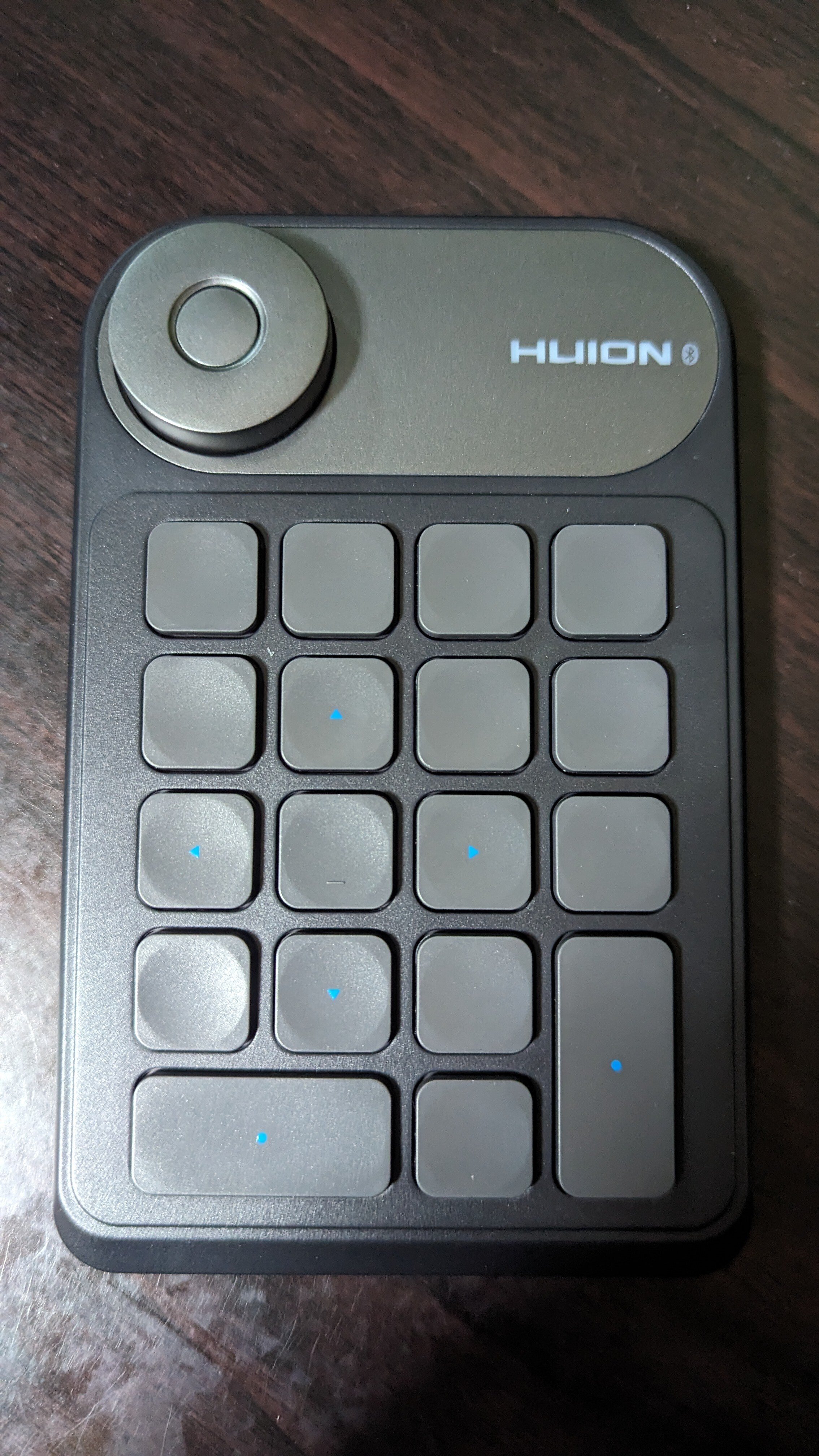 自腹購入レビュー兼日記】液晶タブレット・Huion Kamvas Pro 19 自腹購入レビュー兼日記】液晶タブレット・Huion Kamvas Pro 19