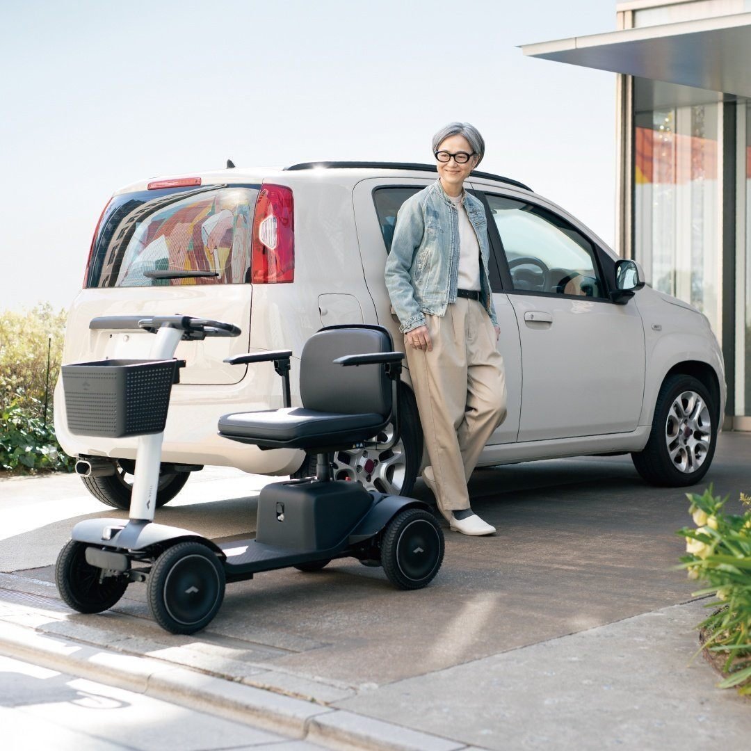 WHILL Models 電動椅子