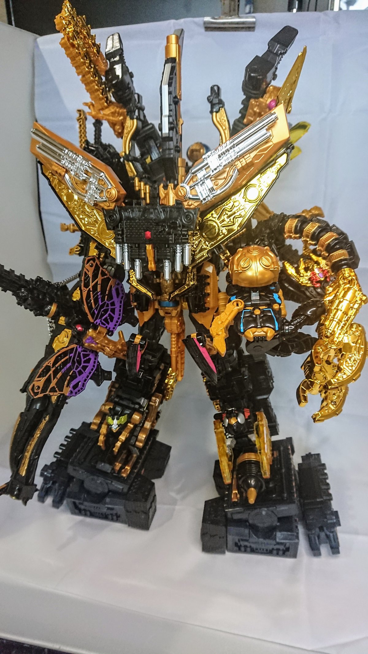 王様戦隊キングオージャー』におけるロボへの想い｜肉まん 