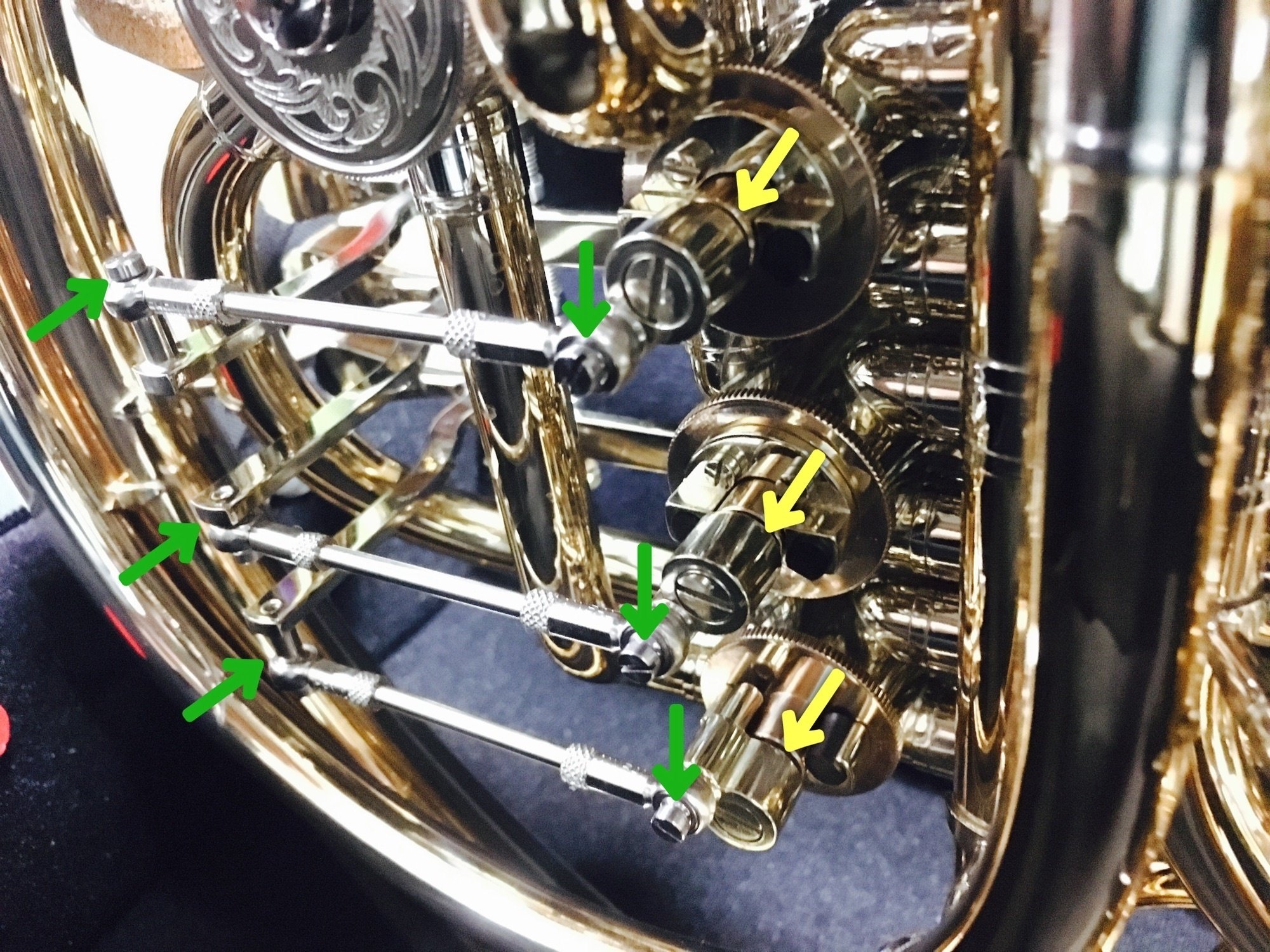 たけち　ホルトン　ロータリーバルブオイル Amazon | BACH Holton ホルトン バルブオイル 【H-3250】 | 金