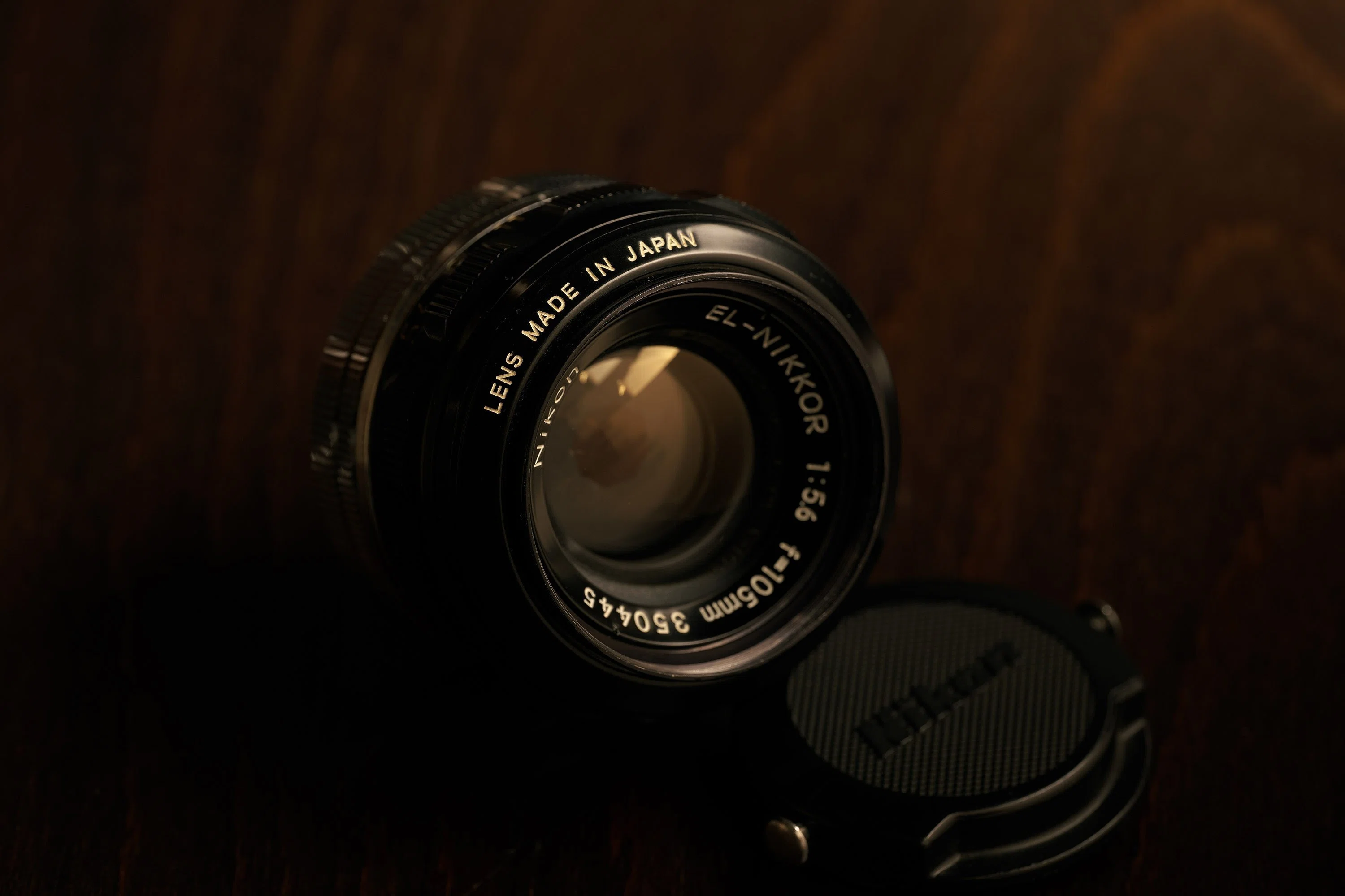 小さい物撮り用レンズ？ EL-NIKKOR 105mm｜ちいさな島