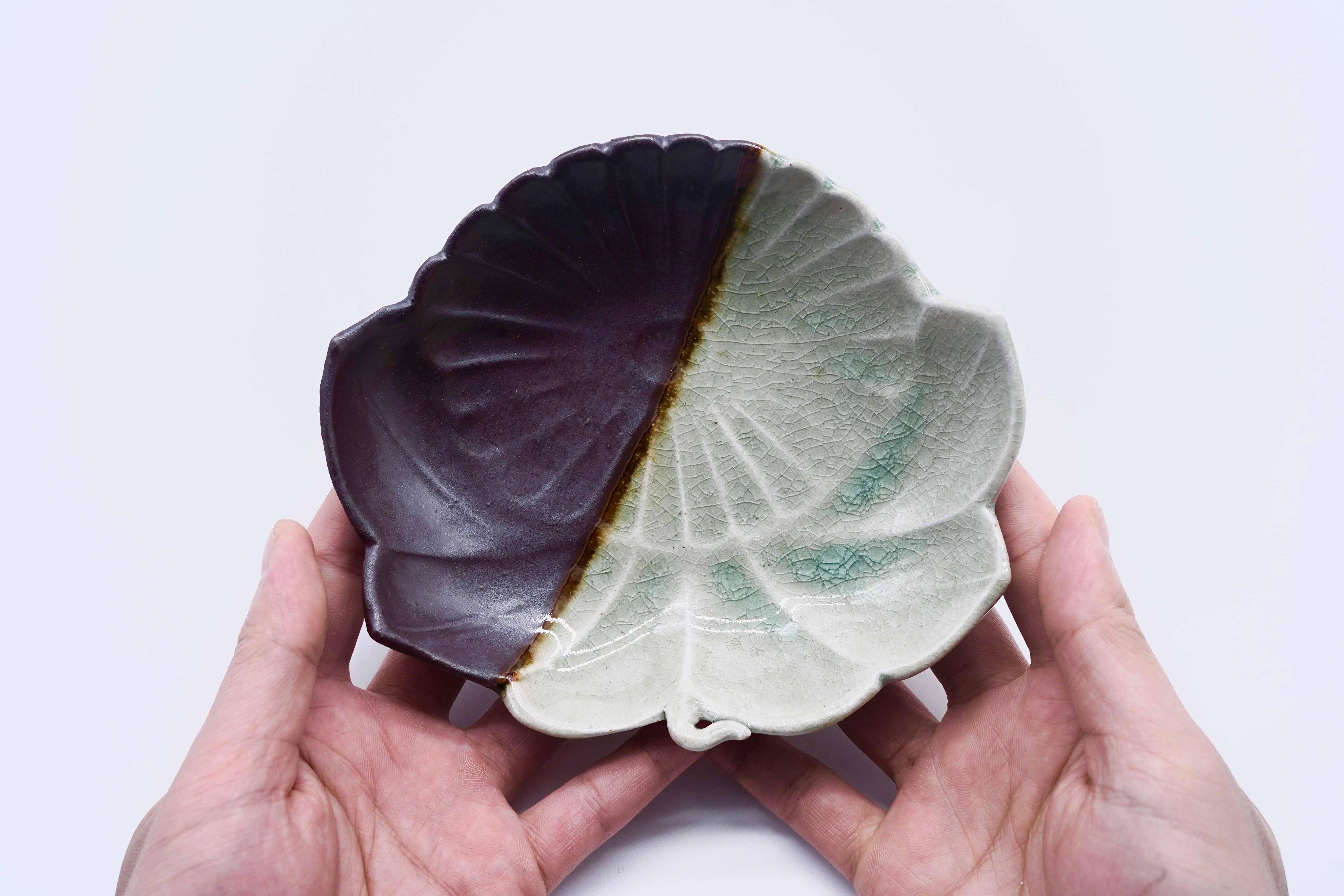 白白庵企画『三代目安洞茶道具店』 / 安洞雅彦インタビュー｜白白庵