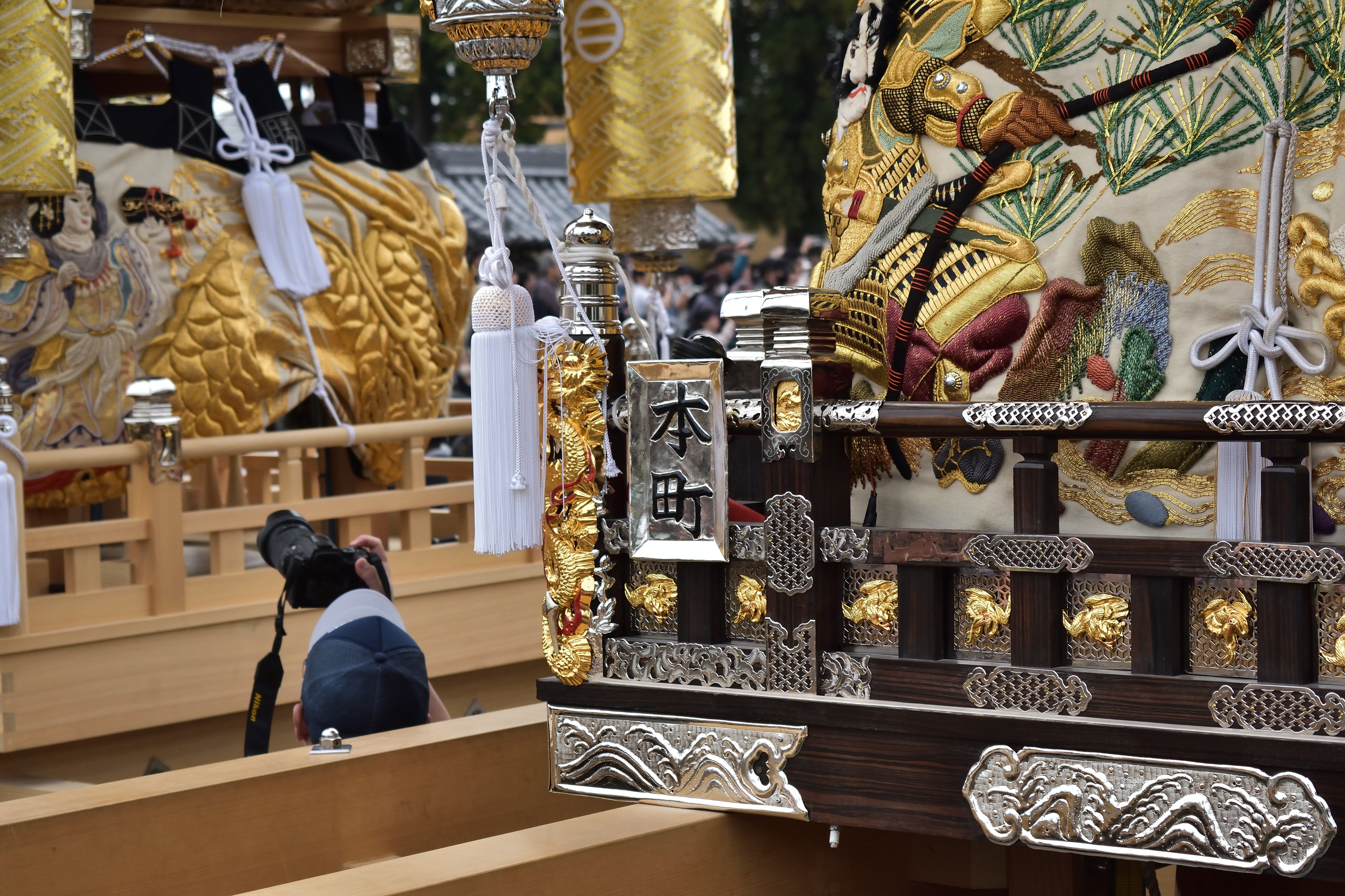 播磨の祭礼：住吉神社 本町屋台 狭間彫刻と梵天｜姫路いきもの写真