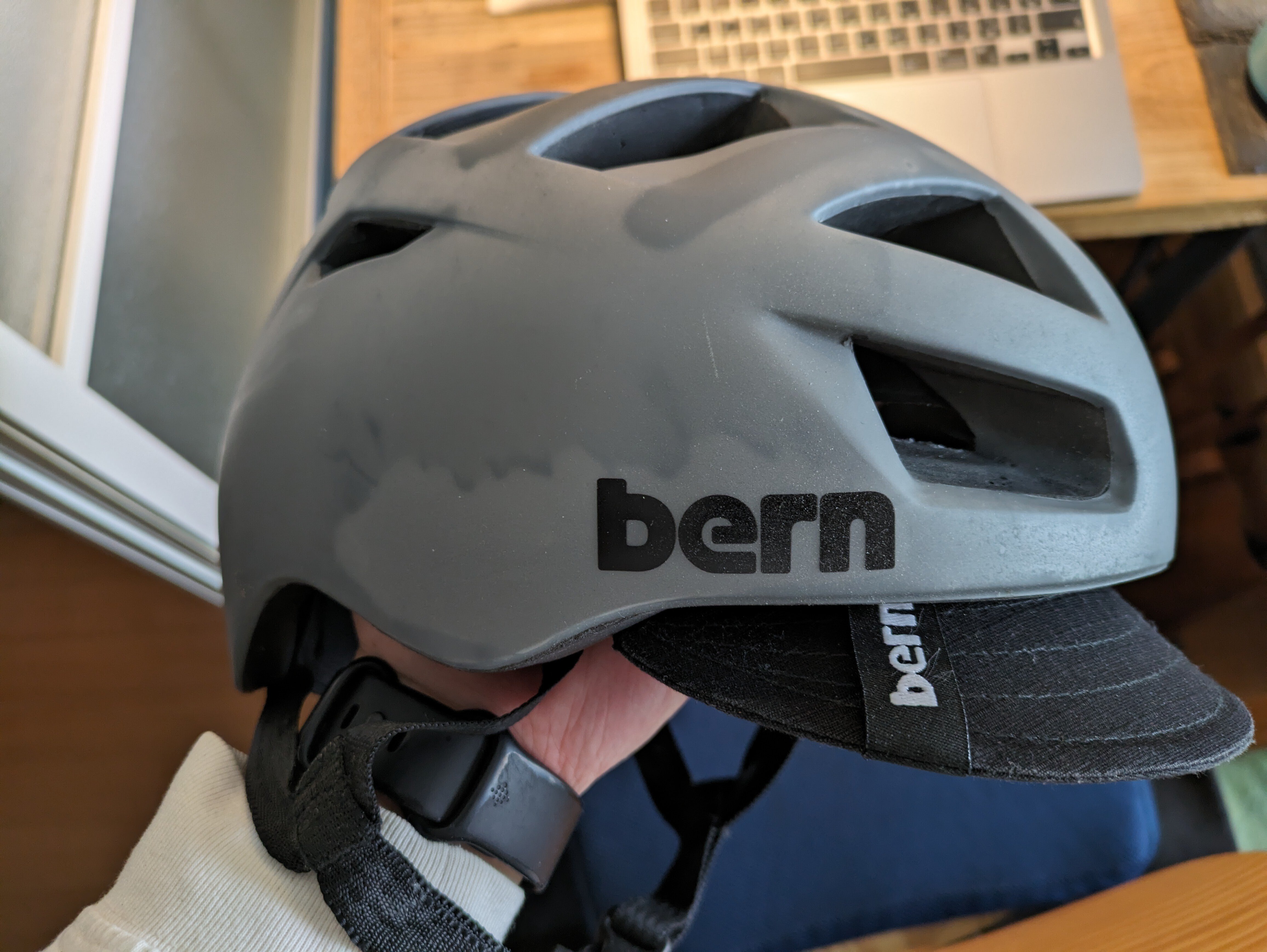 tern(ターン)】 「2022年モデル CREST 46 20ｲﾝﾁ 8段変速 ミニベロ