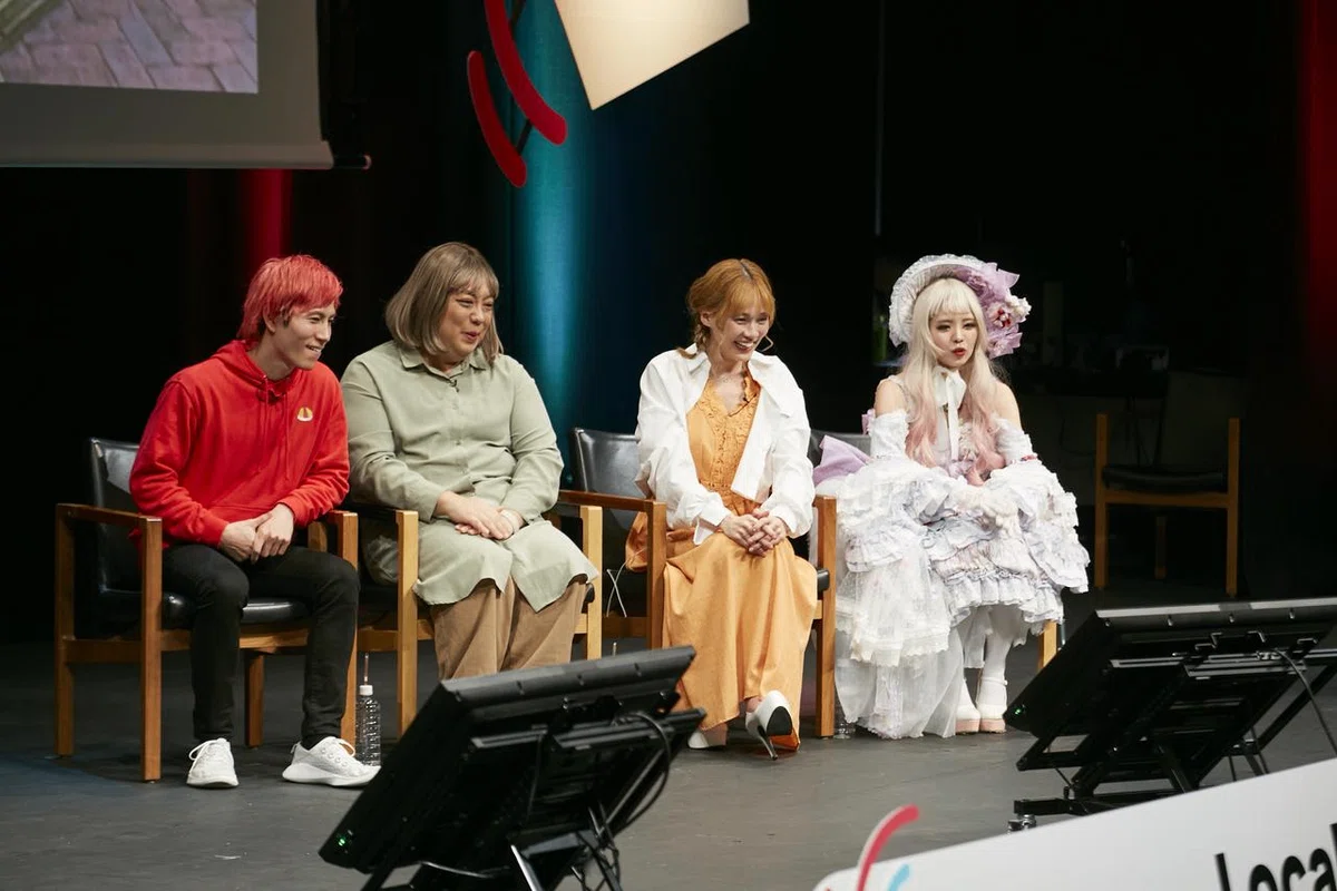 原口あきまささんと人気クリエイターたちが出演する「TikTok LIVE