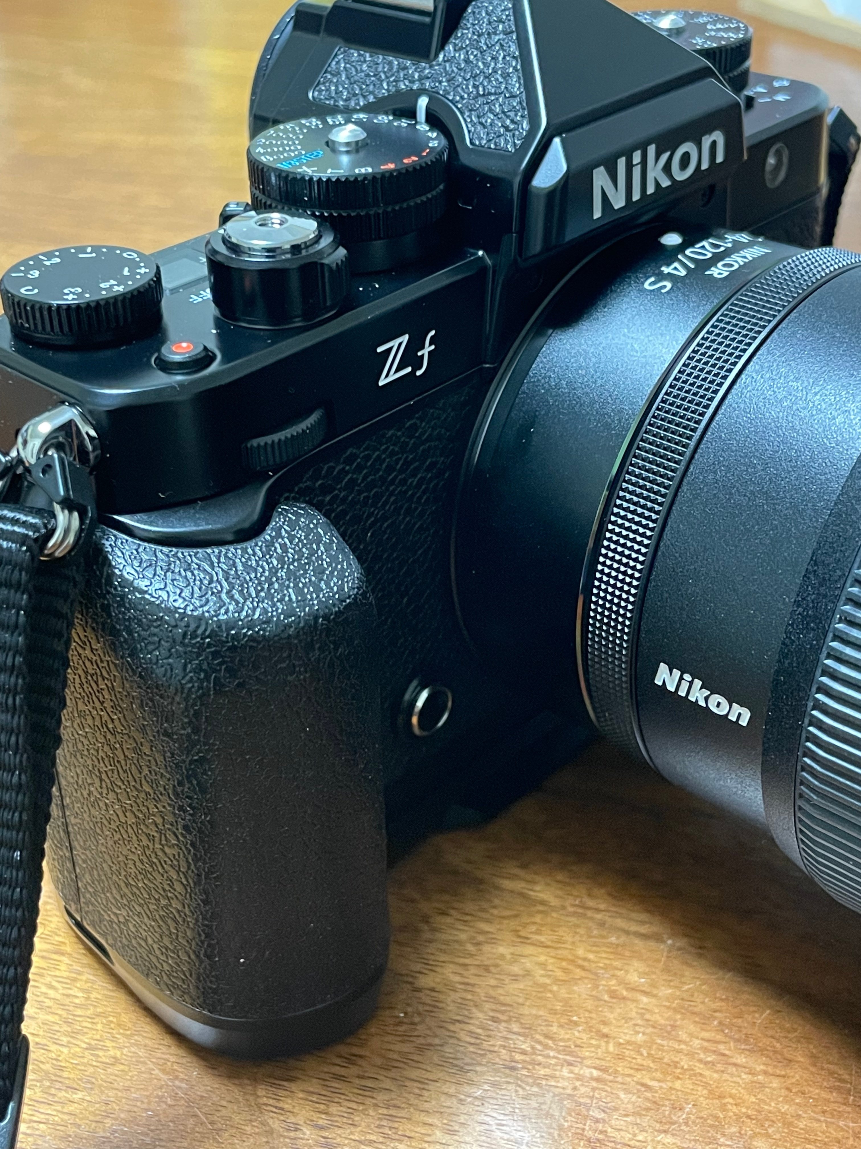 Nikon Z f (Zf) 購入の経緯、そしてグリップ選びと初日の Nikon Z f (Zf) 購入の経緯、そしてグリップ選びと初日の