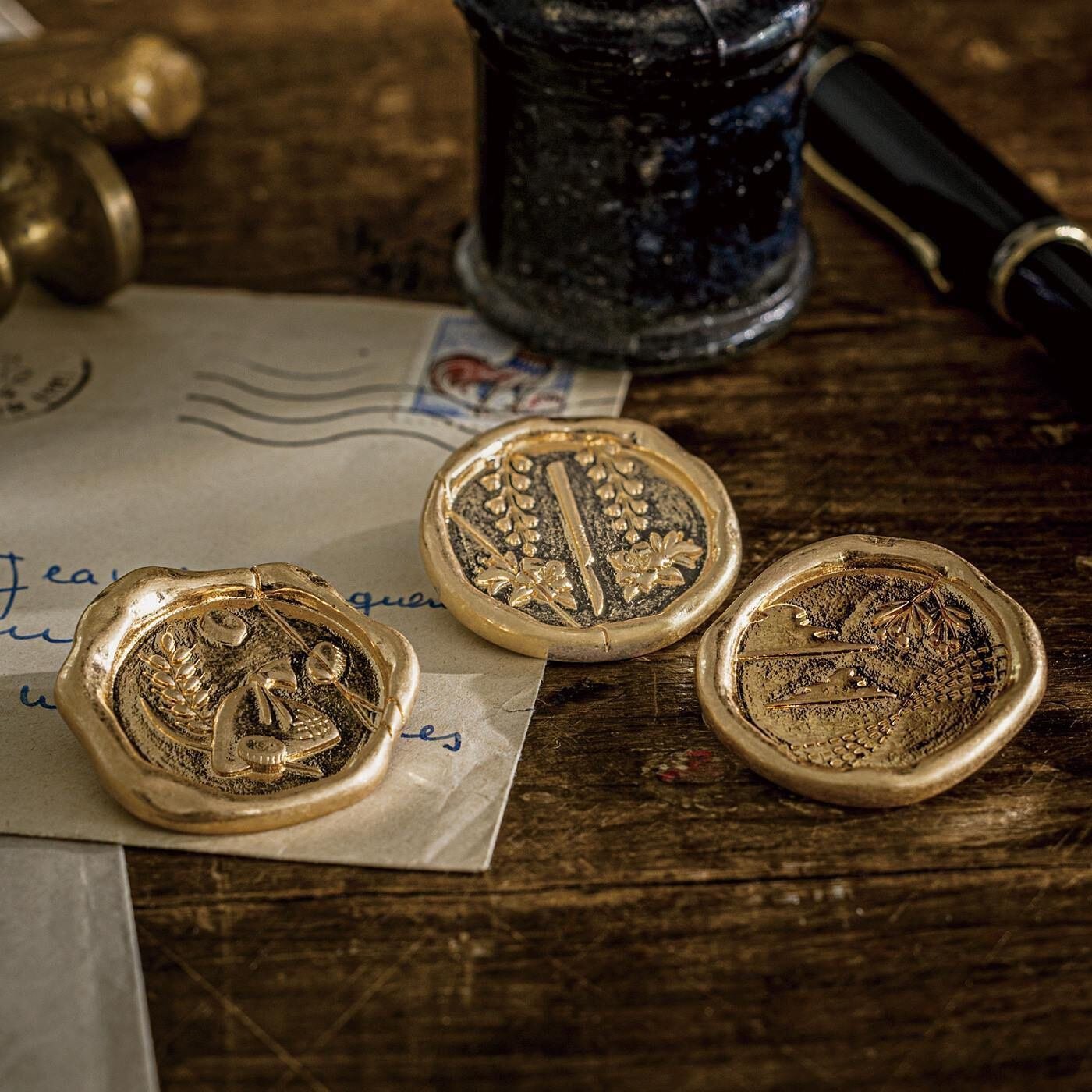 賢治・鏡花・太宰が綴る、秘めた想いを閉じこめた封蝋風ブローチ