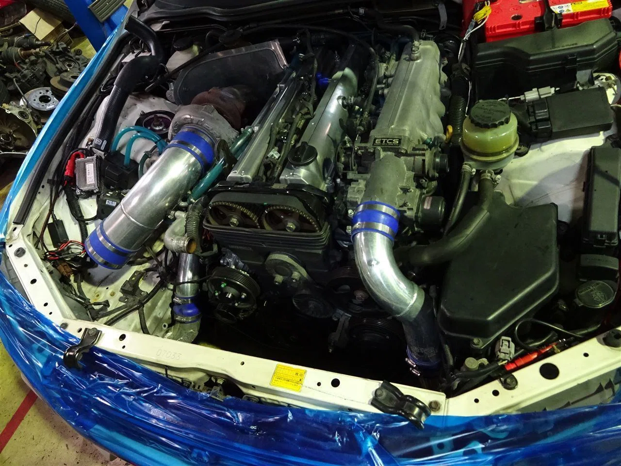 チューニングショップで売られていた2JZ-GTEエンジン換装のGXE10