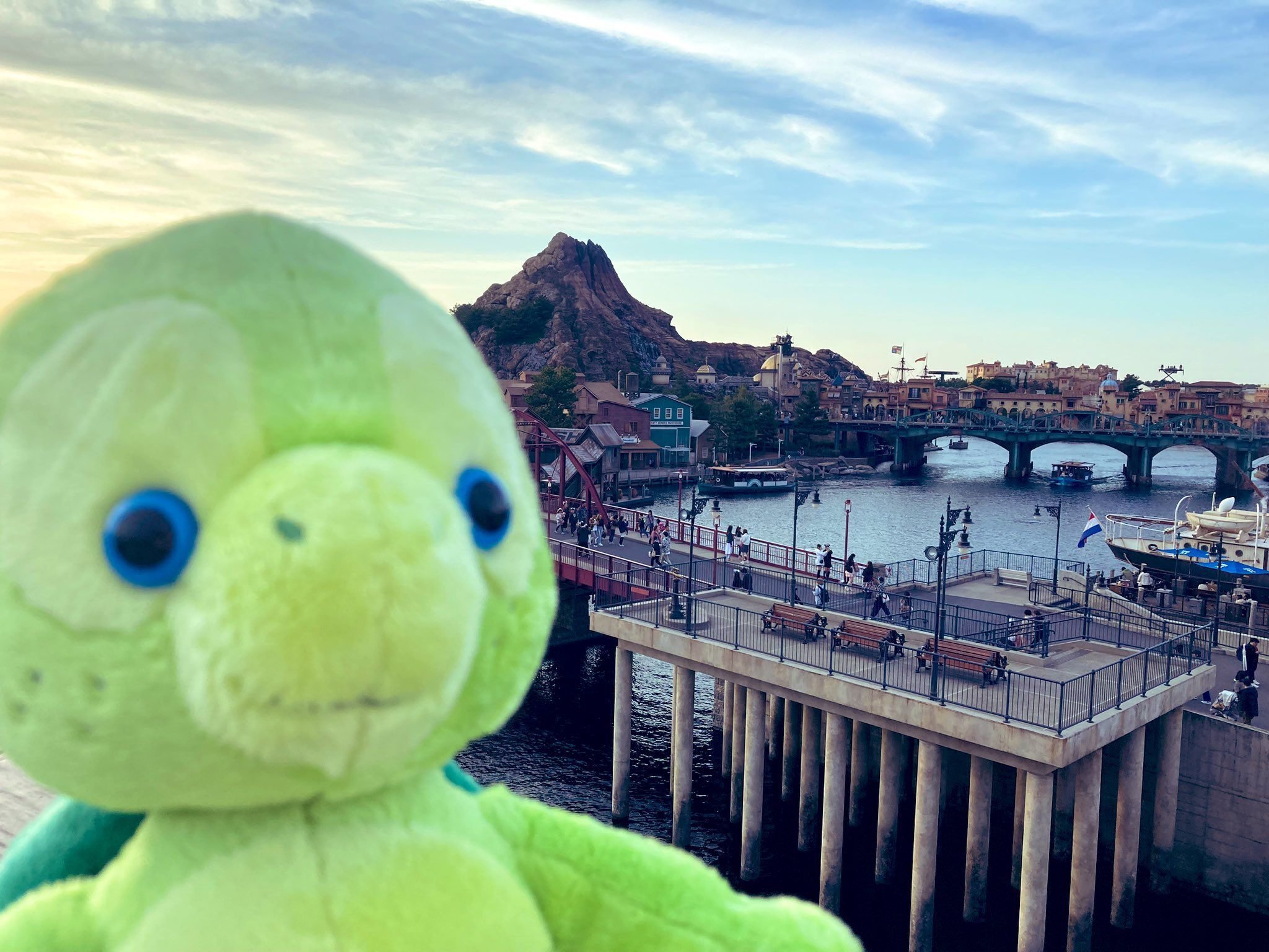 初めてのひとりディズニーシーに行ったら推しができた話｜人事のなべは