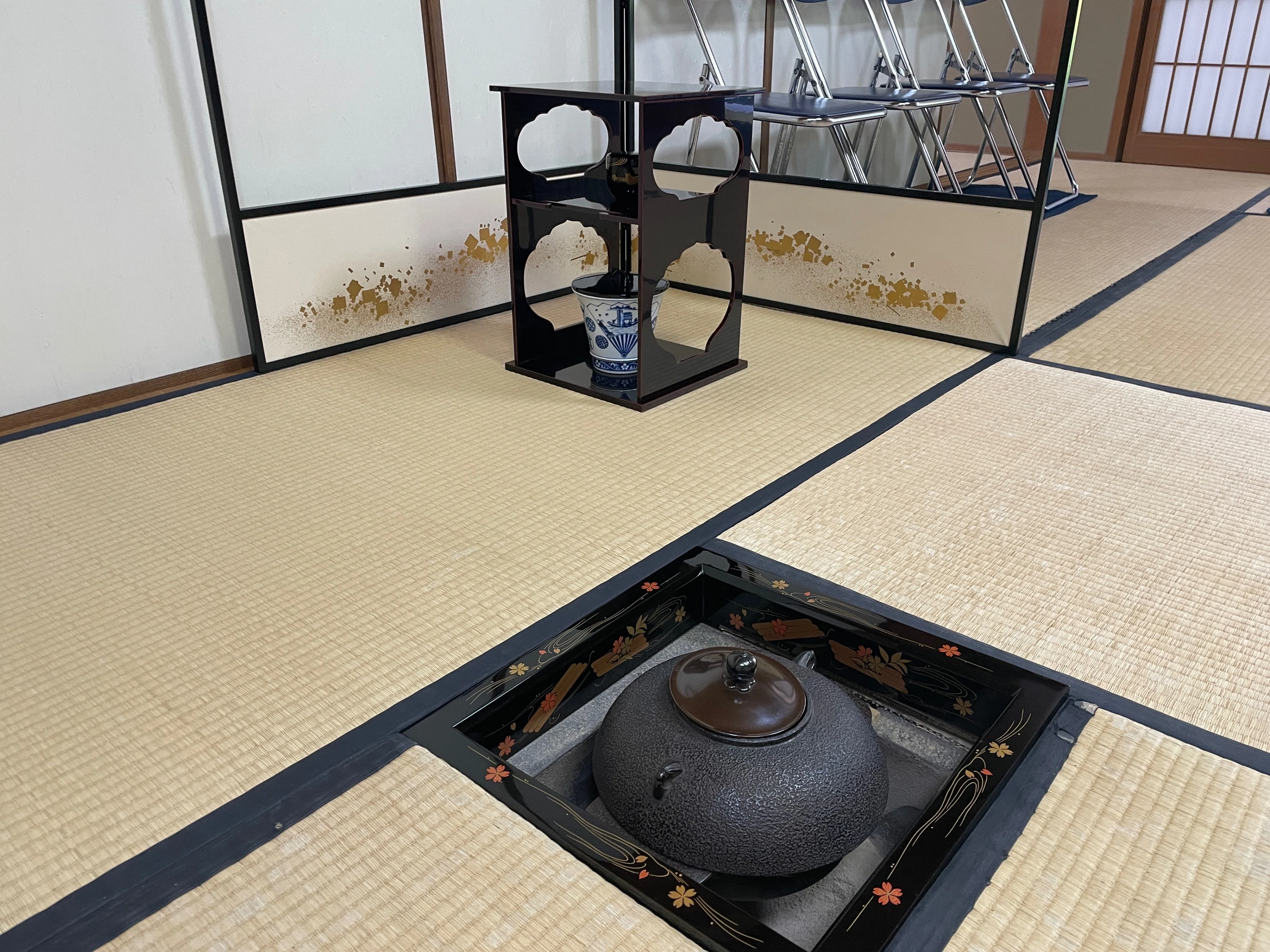 本日お茶会です。｜カワカミ ユキヲ