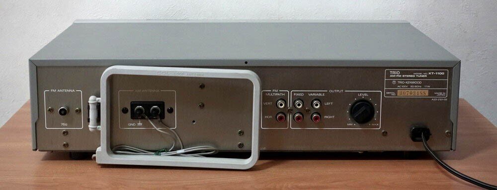 TRIO KT-1100 FM/AM Tuner （転居のため5/30まで掲載）