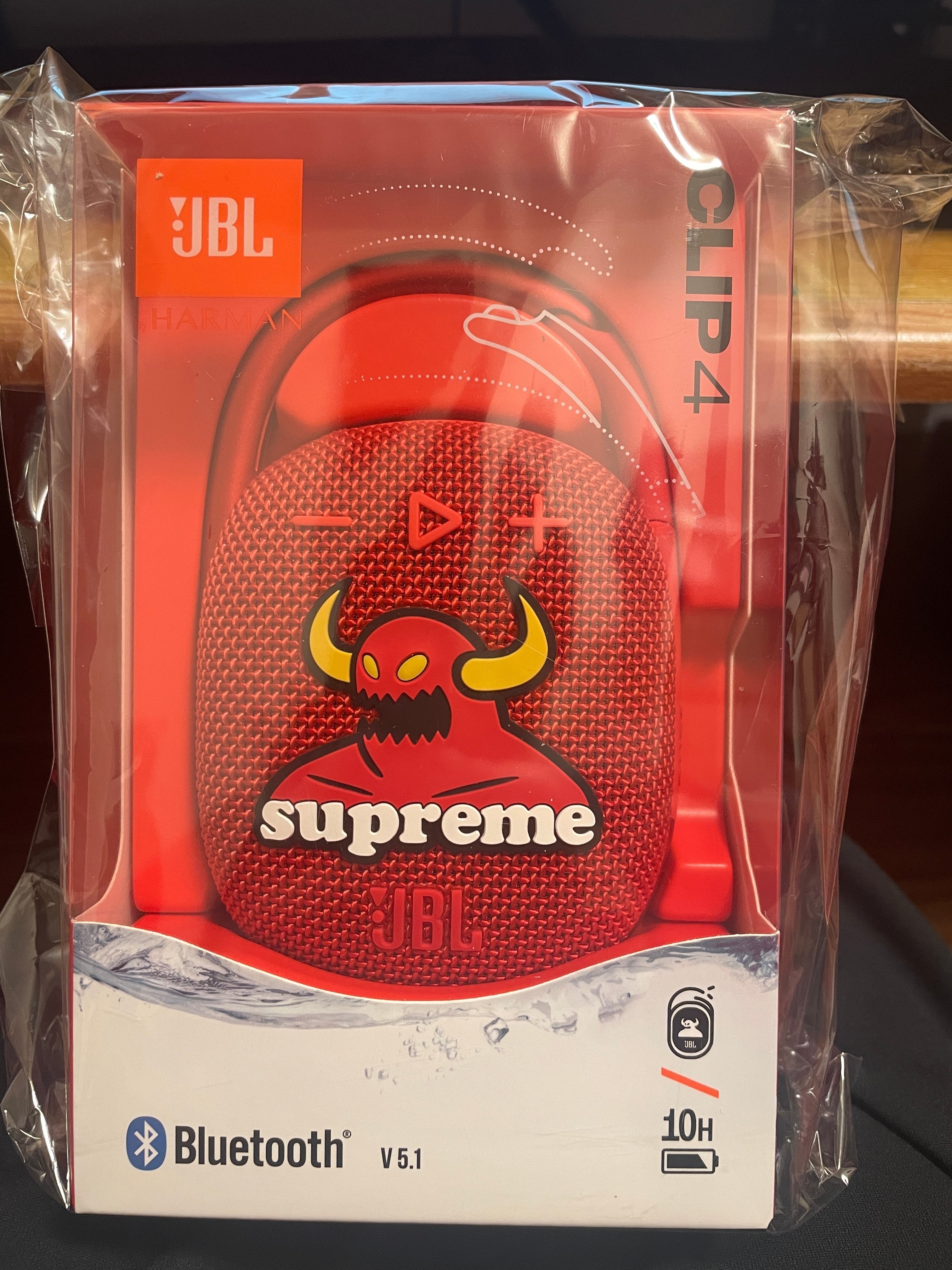 ミ*ー様 supreme JBL Clip 4 レッド Supreme x Toy Machine JBL Clip Red Speaker Wireless With
