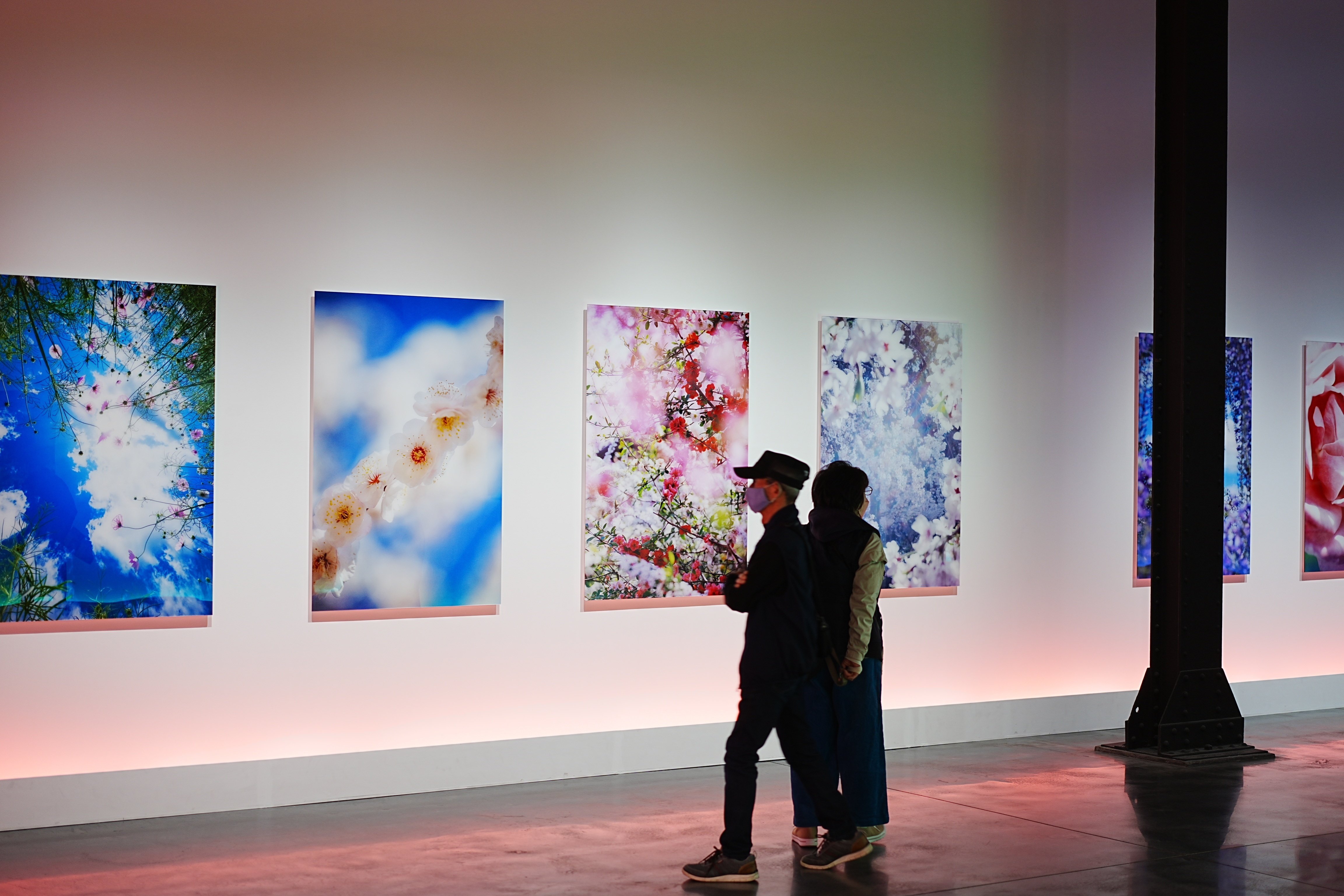 展覧会レポ：弘前れんが倉庫美術館「蜷川実花展 with EiM： 儚くも