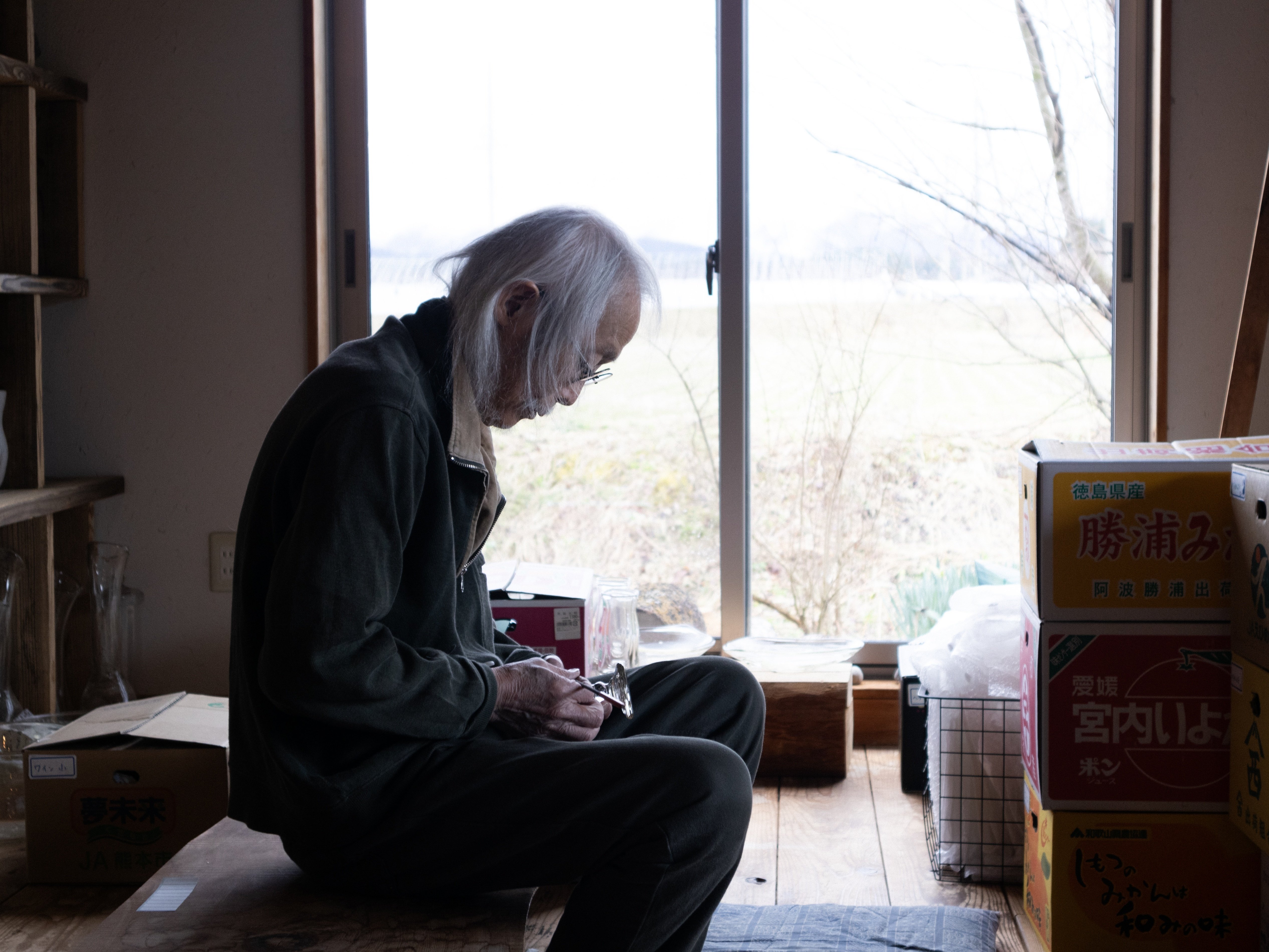 インタビューと工房探訪記】ガラス作家・安土忠久さんと天平さんが残す