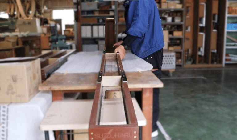木製ボッチャランプ 支柱付き 延長パーツ付き スロープ 木材加工会社 製造者の製造風景