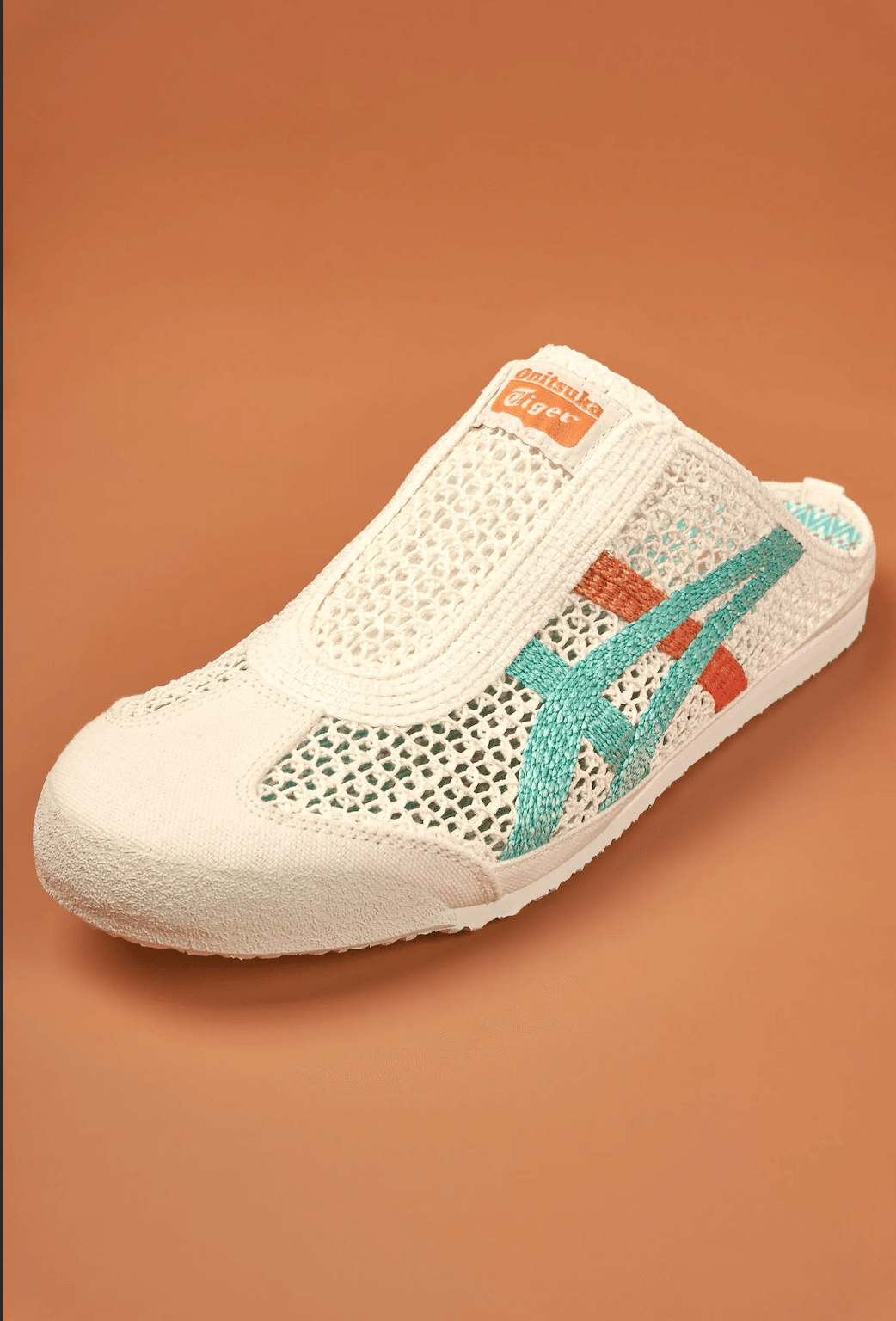 暑い季節にぴったり！しかもタイ限定。オニツカタイガーの新作「MEXICO