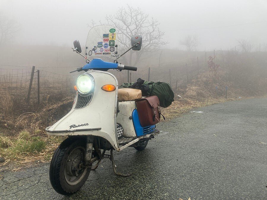 バラバラの残骸から組み上げたラビットと旅して10000km。｜HoOcH