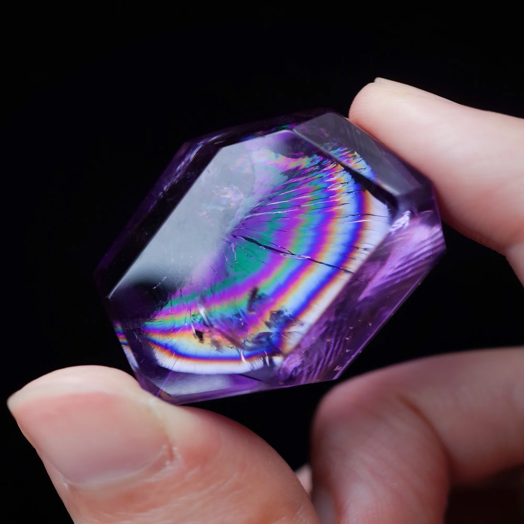 虹の宝石アイリスクォーツの魅力?と中国買い付け2024??｜SELSHA