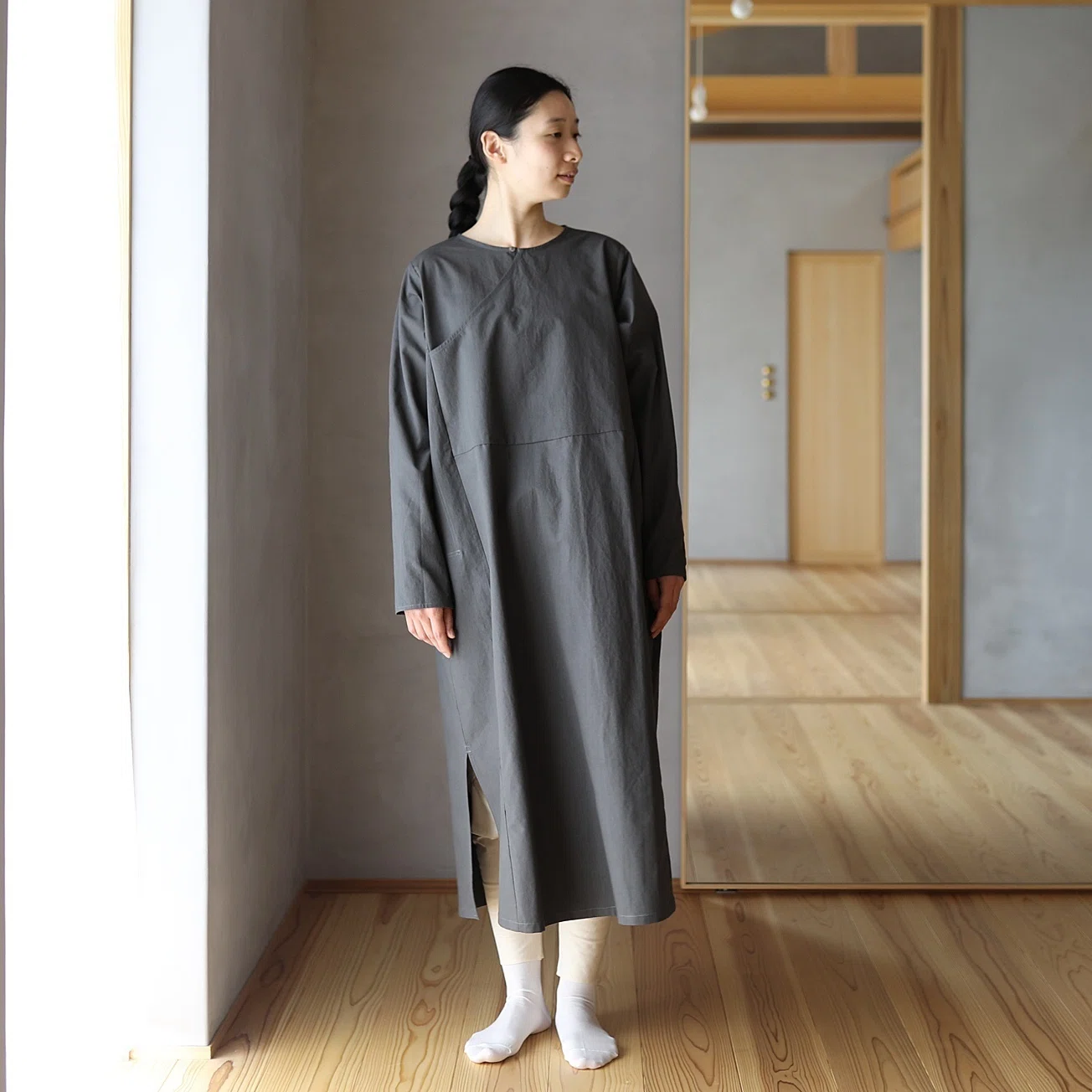 4月23日-5月6日｜えみおわす 春夏の服｜恵文社 | 本にまつわるあれこれ 