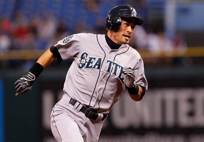 2004年にシーズンイチロー選手が最多安打達成記念の物です。 2004年にシーズンイチロー選手が最多安打達成記念の物です