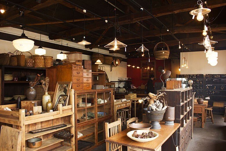 ディスプレイテーブル DEMODE アパレルディスプレイテーブル オーク材