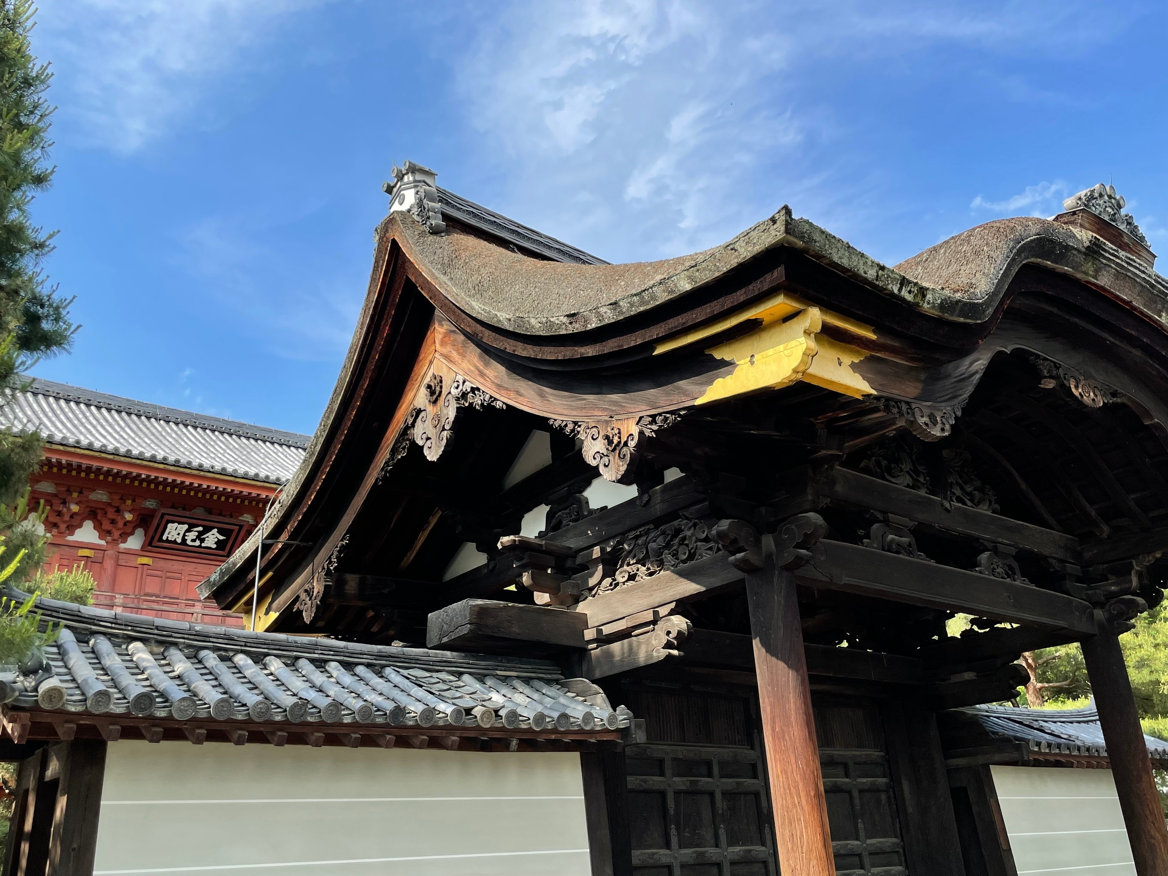 玉泉夜光碗　大徳寺館長極め　玉石 400年間守られてきた寺宝を、初の一挙公開。「大徳寺龍光院 国宝