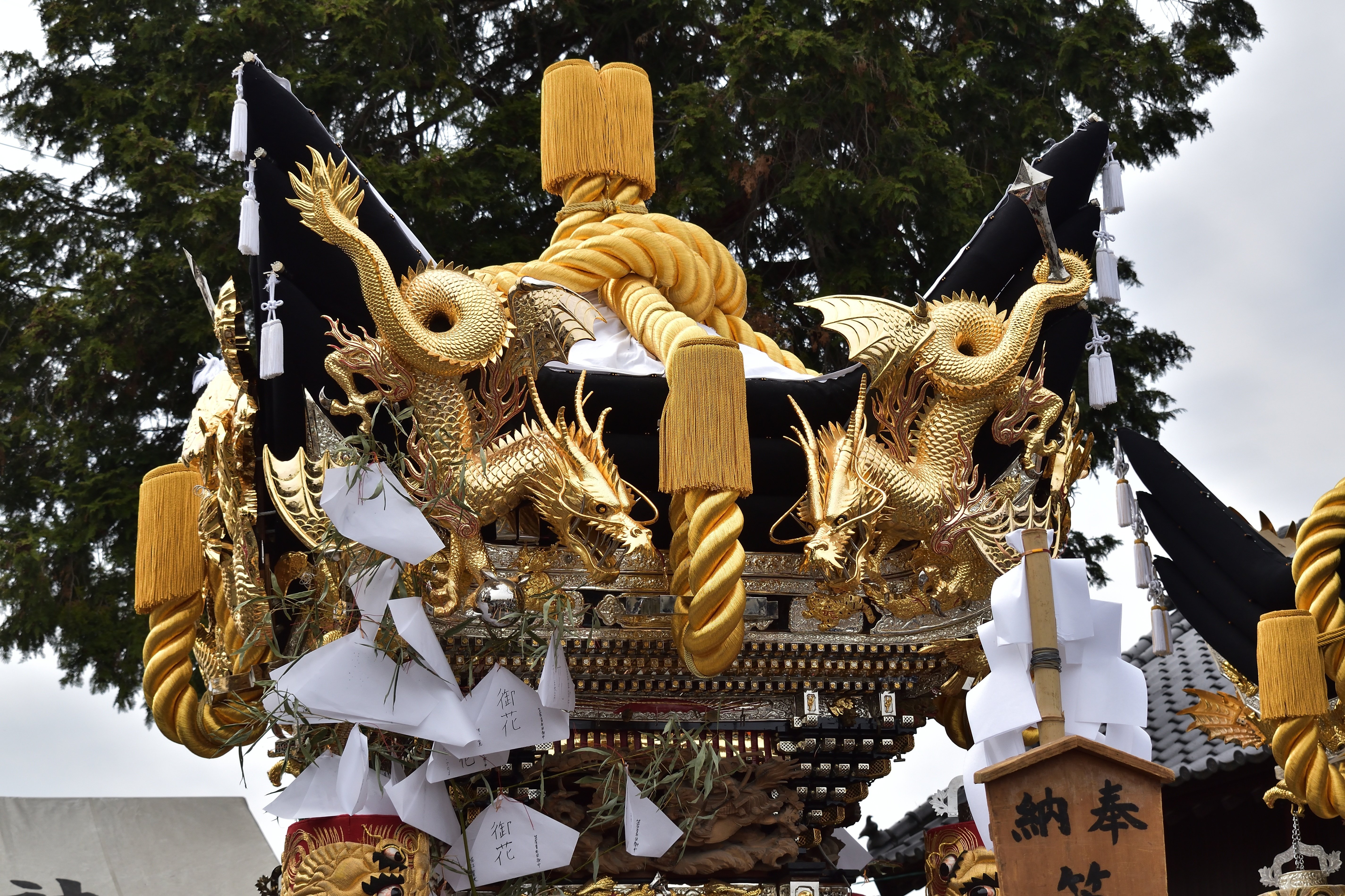 播磨の祭礼：住吉神社 笠屋屋台 狭間彫刻と梵天｜姫路いきもの写真