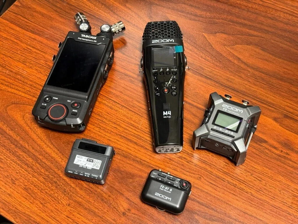 中古1年】レベル調整不要なレコーダー ZOOM 組みたて F3（マイク 