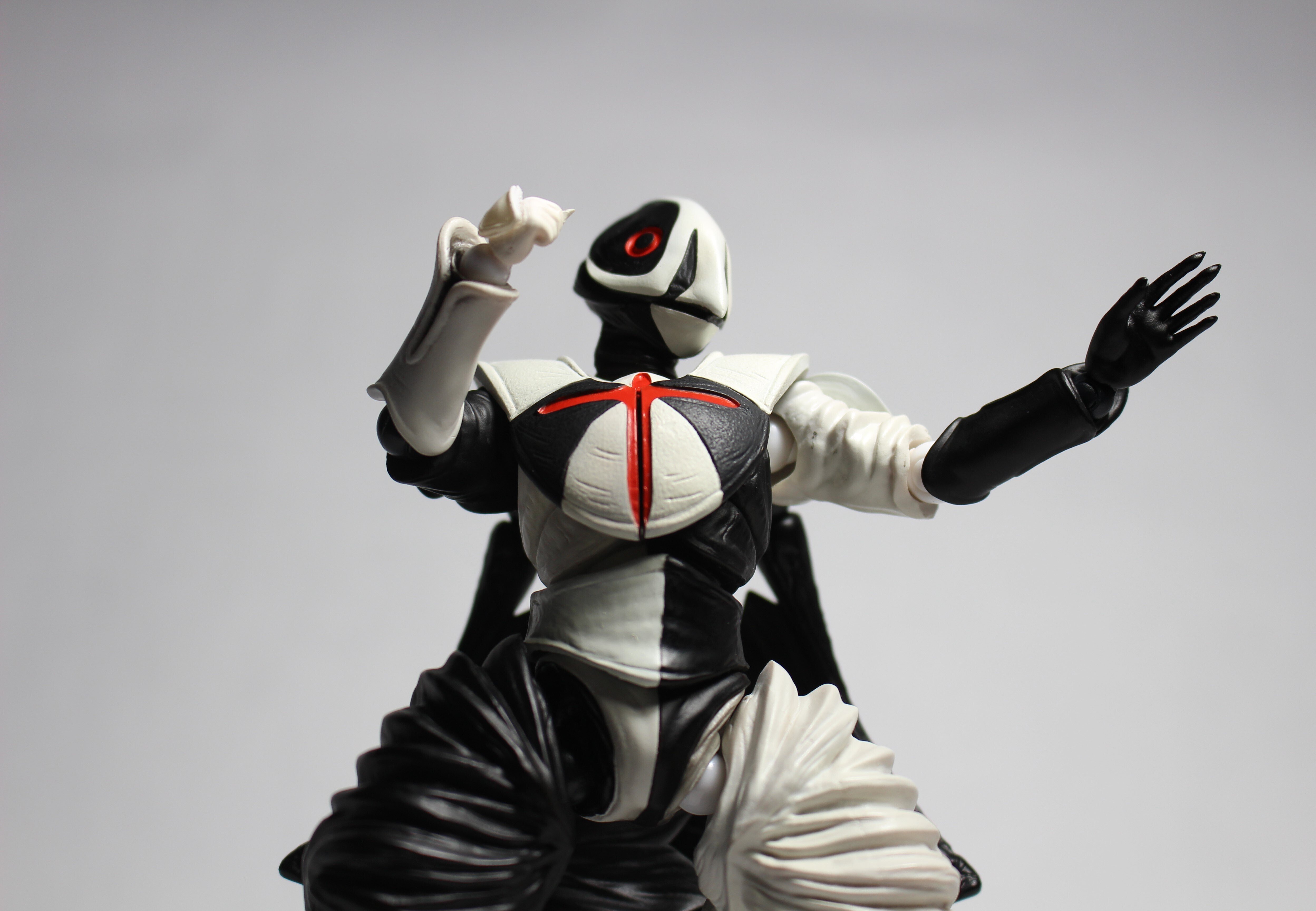破滅魔人ブリッツブロッツの可動ガレージキットを組んだ時の記録