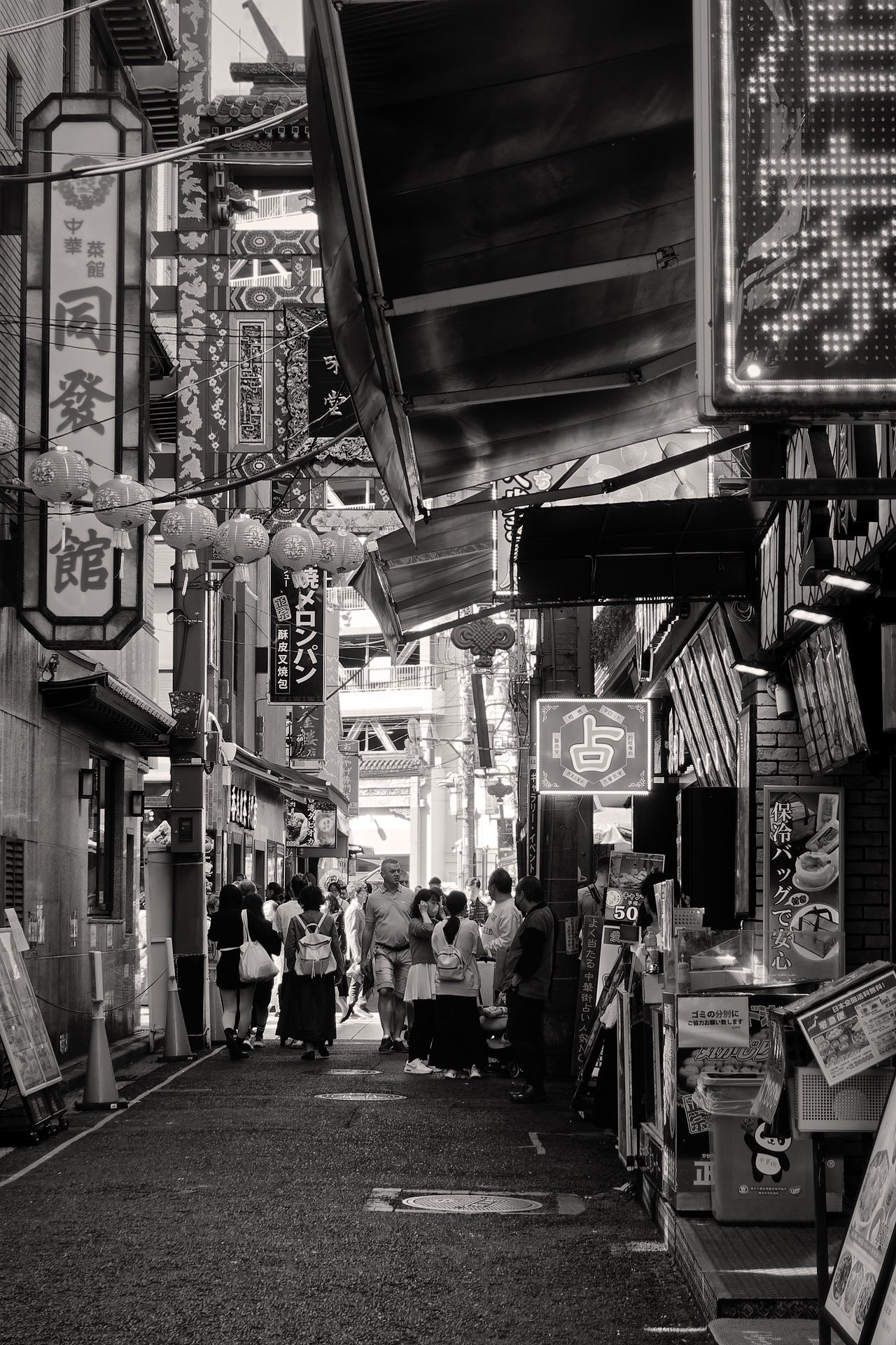 PowerShot S95はDXOで蘇る？ 〜横浜公園等で撮り比べてみた〜｜某若夢話